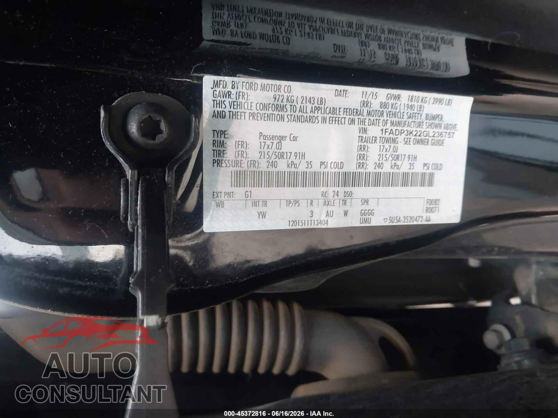 FORD FOCUS 2016 - 1FADP3K22GL236757