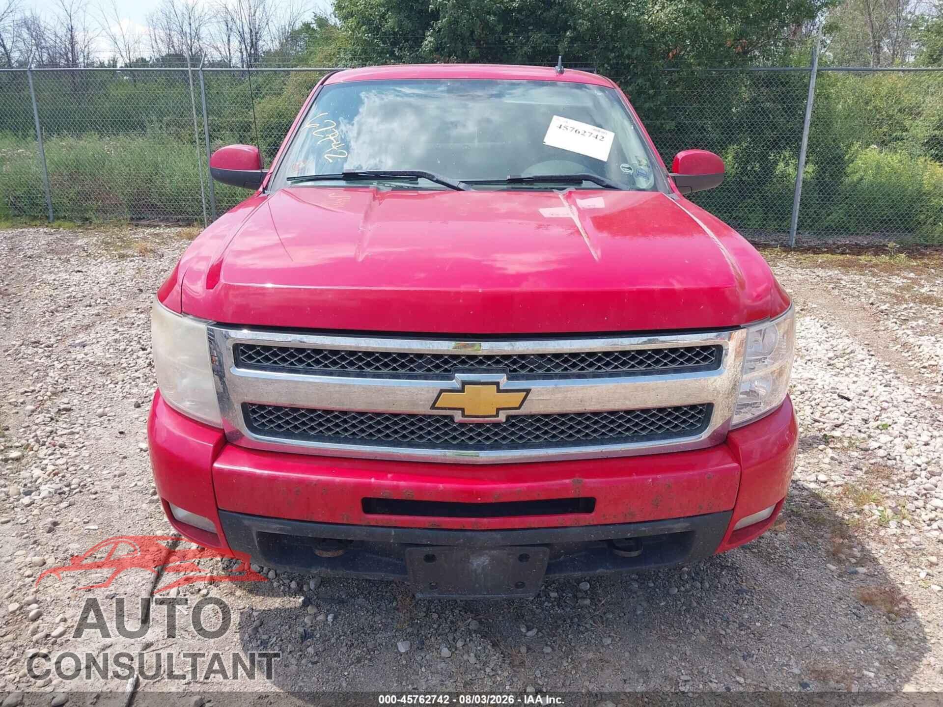 CHEVROLET SILVERADO 1500 2011 - 1GCRKTE30BZ214846