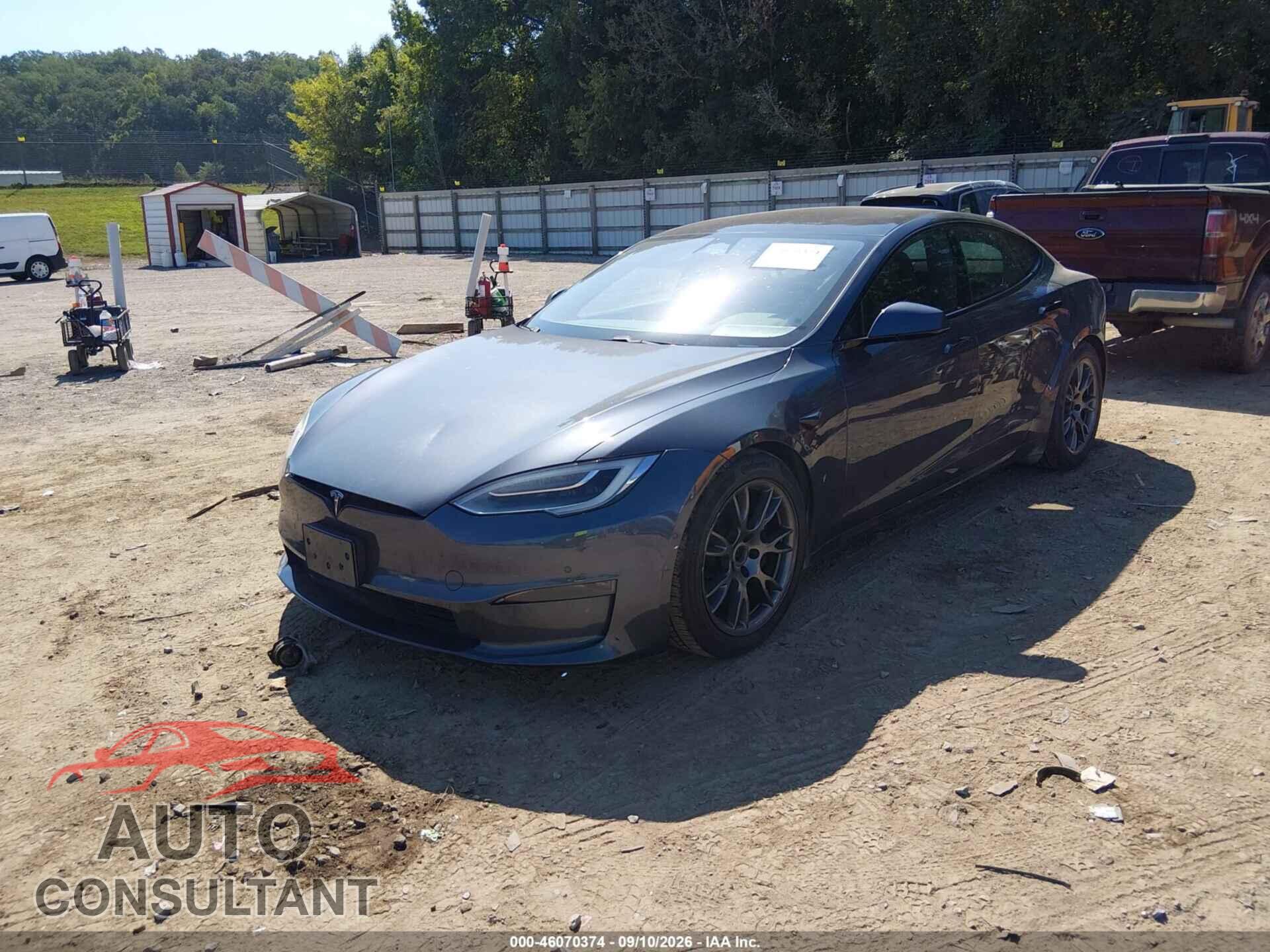 TESLA MODEL S 2021 - 5YJSA1E5XMF434157