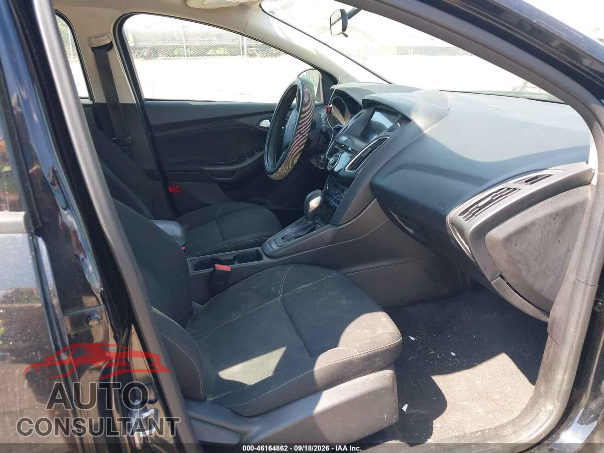 FORD FOCUS 2017 - 1FADP3M25HL226111