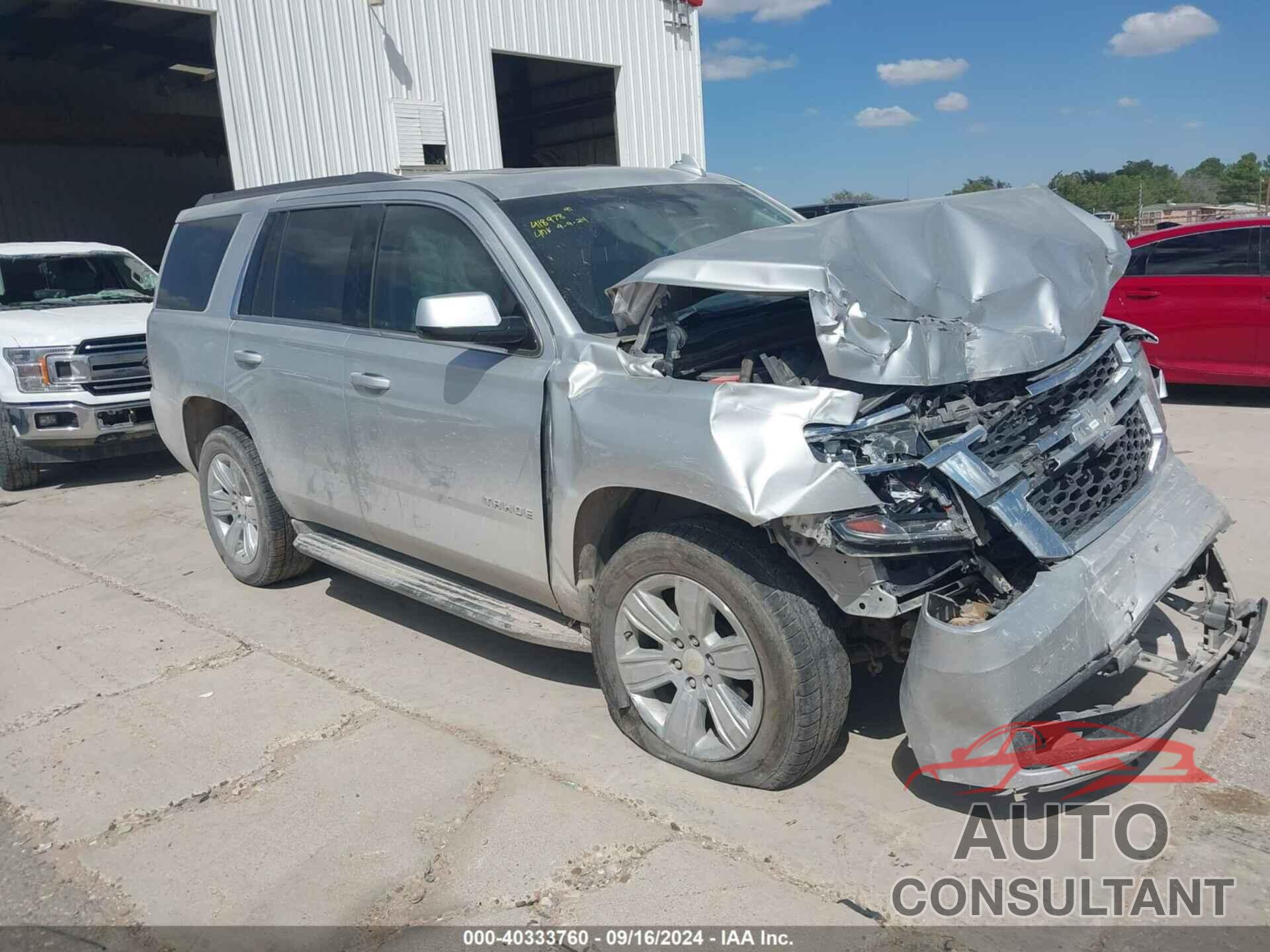 CHEVROLET TAHOE 2018 - 1GNSCBKC2JR111429