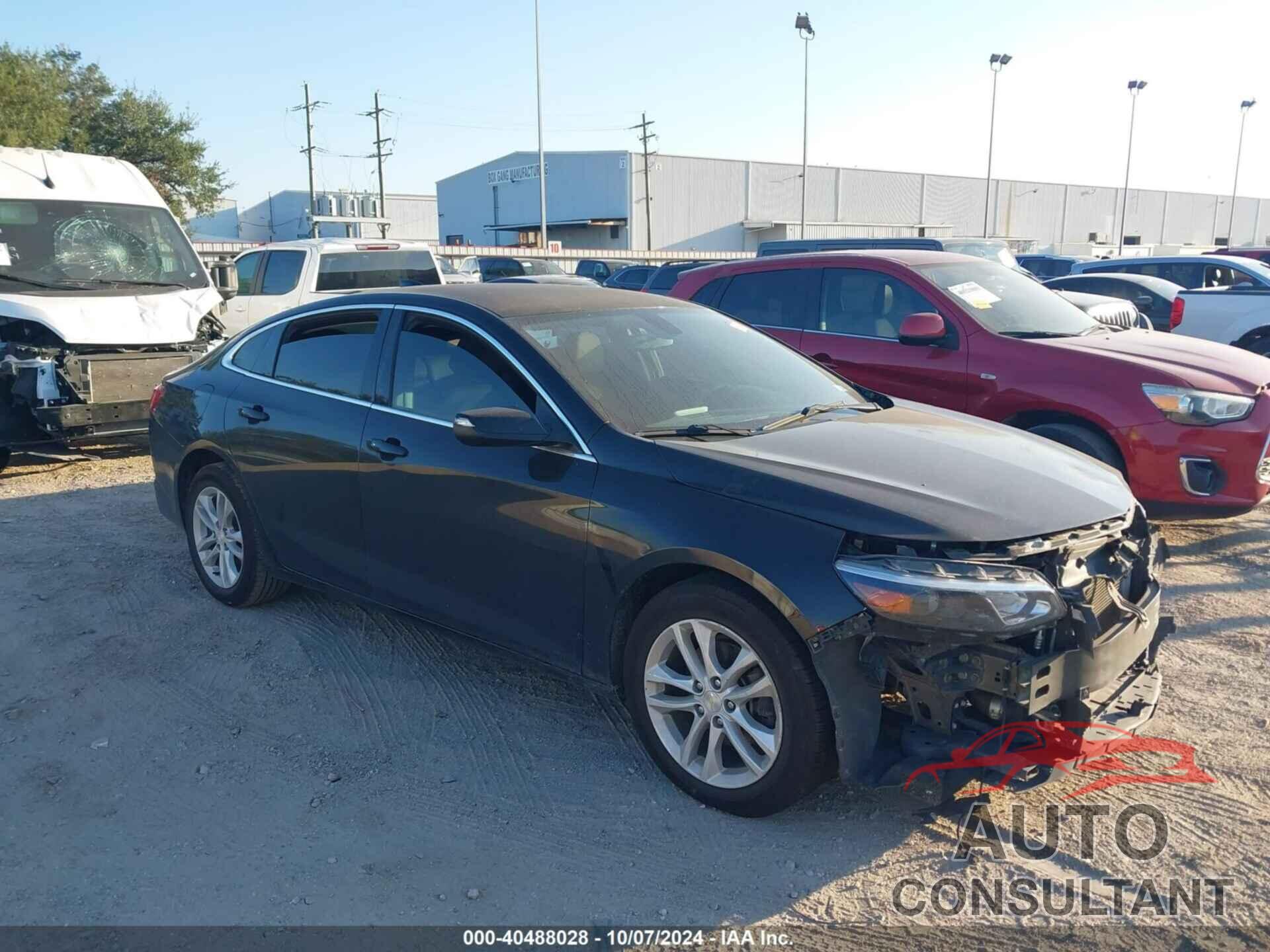 CHEVROLET MALIBU 2017 - 1G1ZE5ST3HF120311
