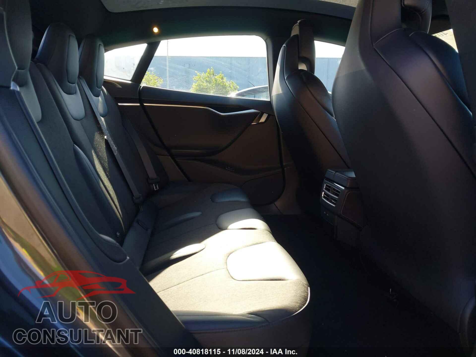 TESLA MODEL S 2017 - 5YJSA1E24HF209454