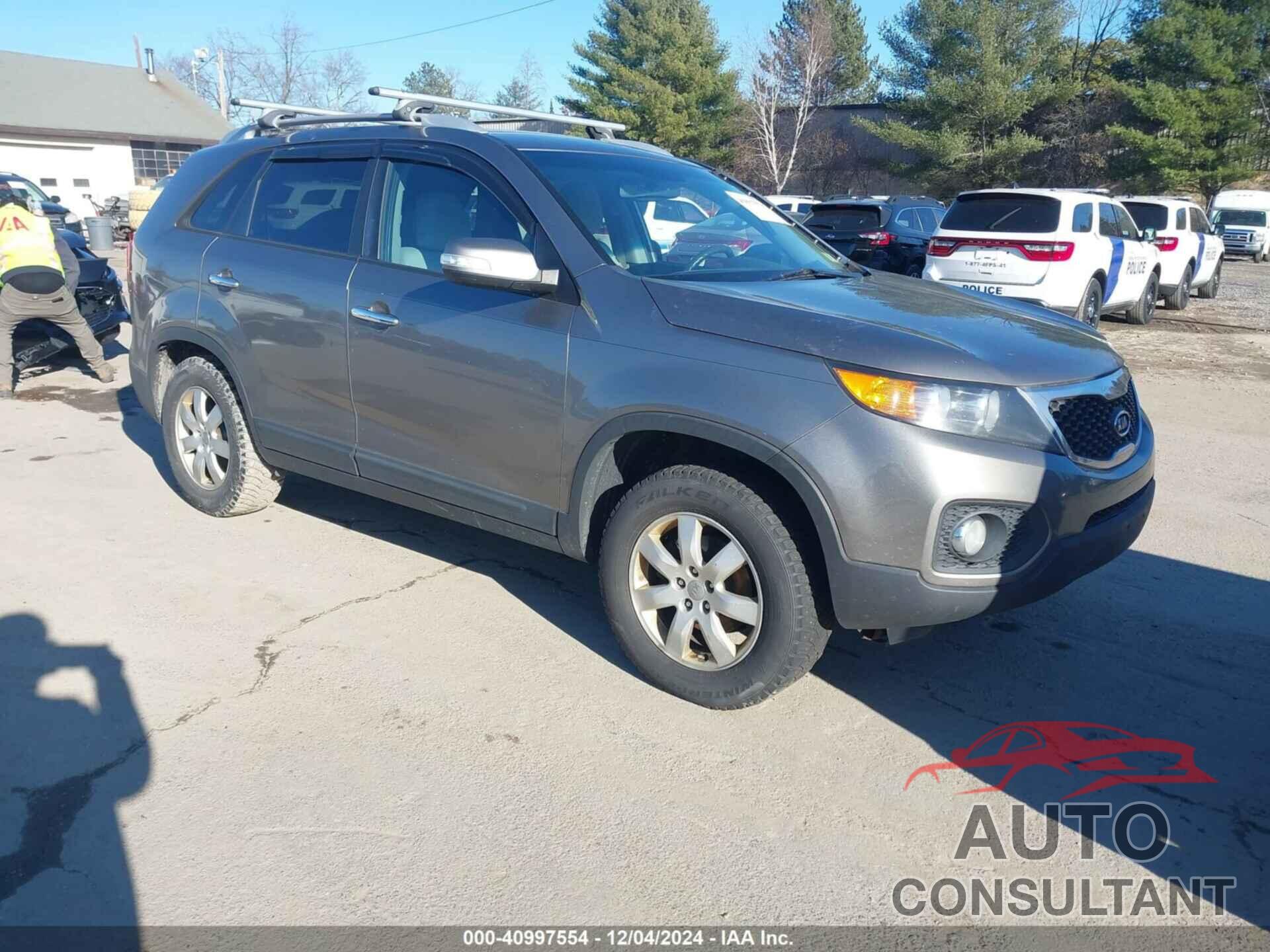 KIA SORENTO 2012 - 5XYKT3A66CG250474