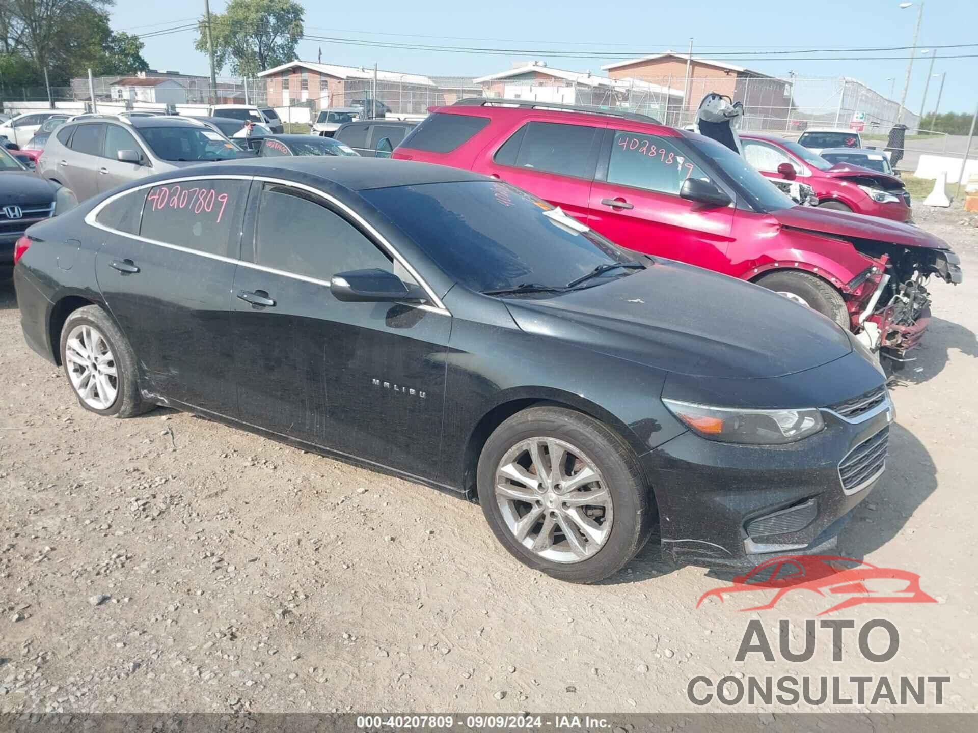 CHEVROLET MALIBU 2017 - 1G1ZE5ST7HF117282