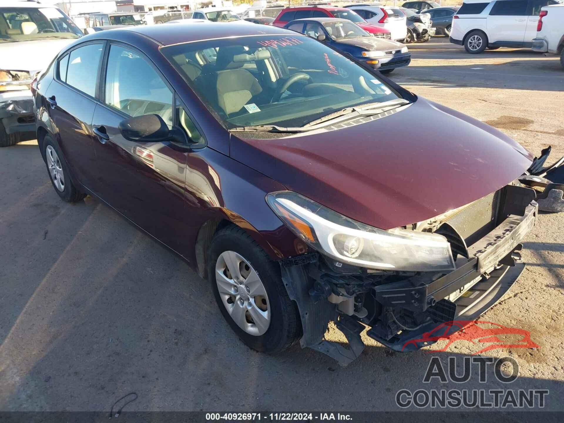 KIA FORTE 2017 - 3KPFK4A73HE035724