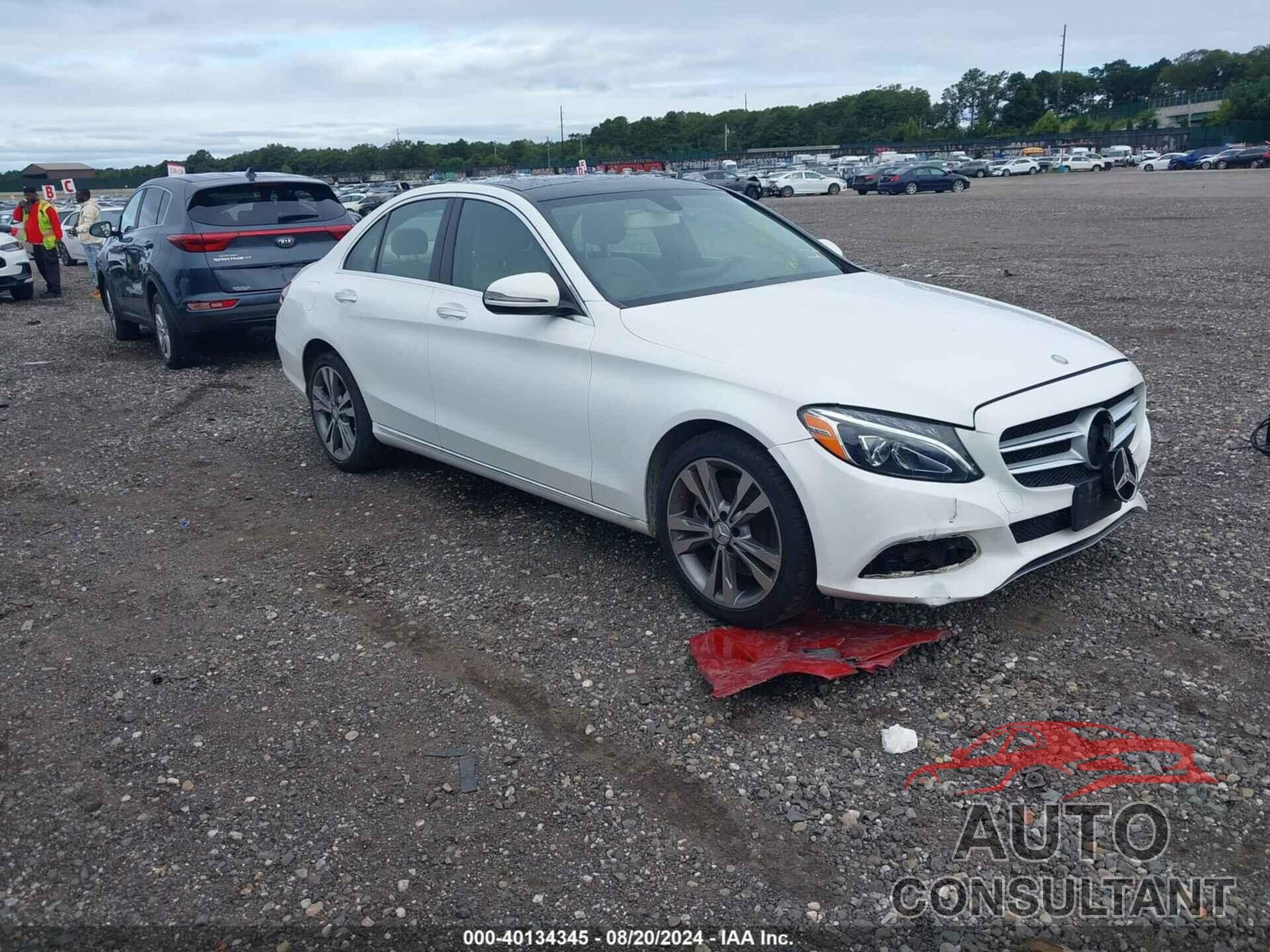 MERCEDES-BENZ C 300 2016 - 55SWF4KB9GU104107