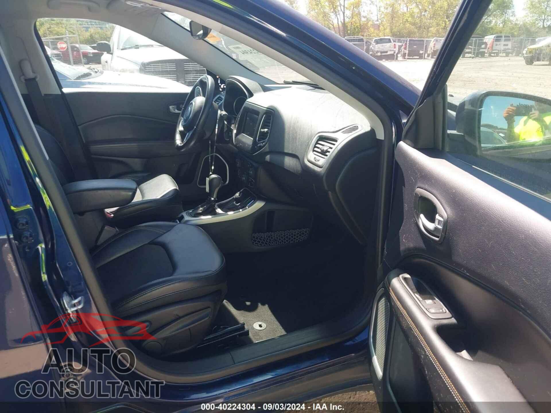 JEEP NEW COMPASS 2017 - 3C4NJDBB9HT666720