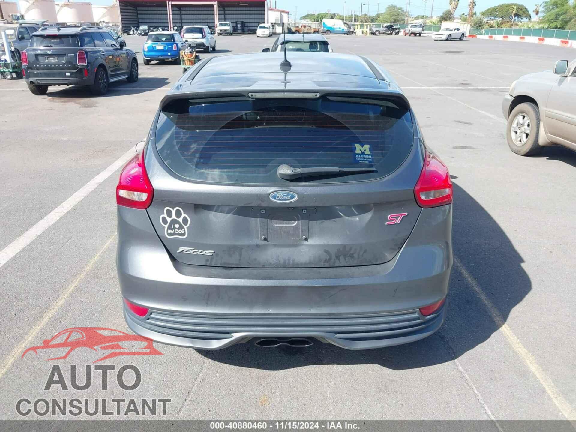 FORD FOCUS ST 2017 - 1FADP3L92HL348956