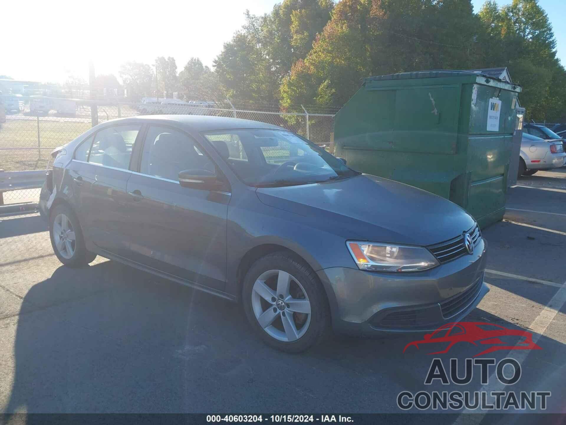 VOLKSWAGEN JETTA 2013 - 3VWLL7AJ3DM272756