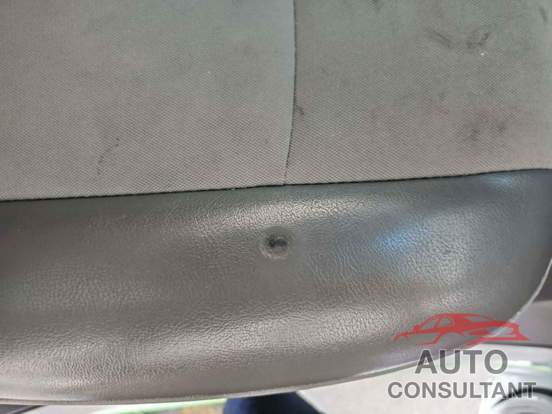 NISSAN NV 2016 - 1N6BF0LY6GN811580