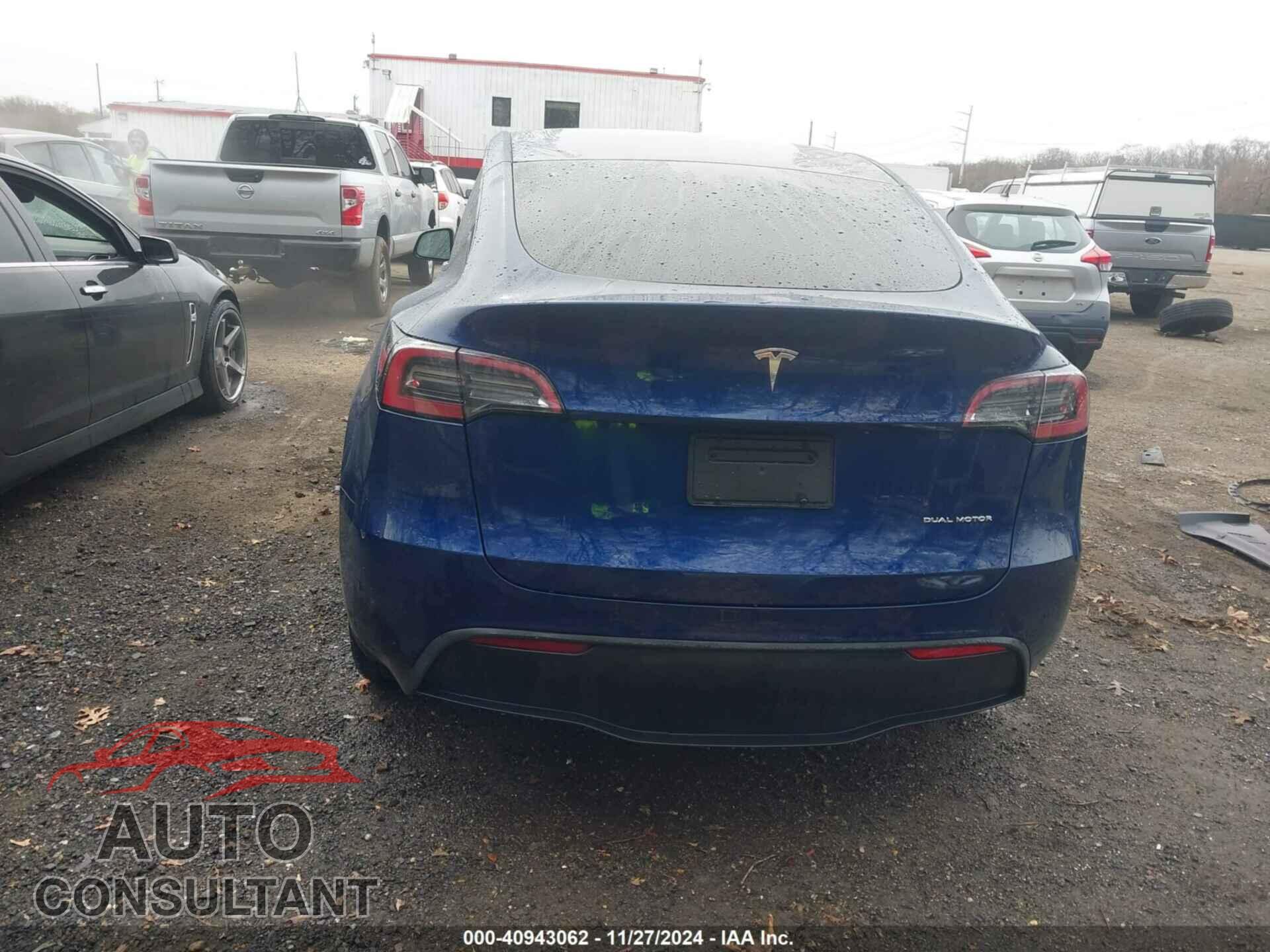 TESLA MODEL Y 2023 - 7SAYGDEE8PF875738