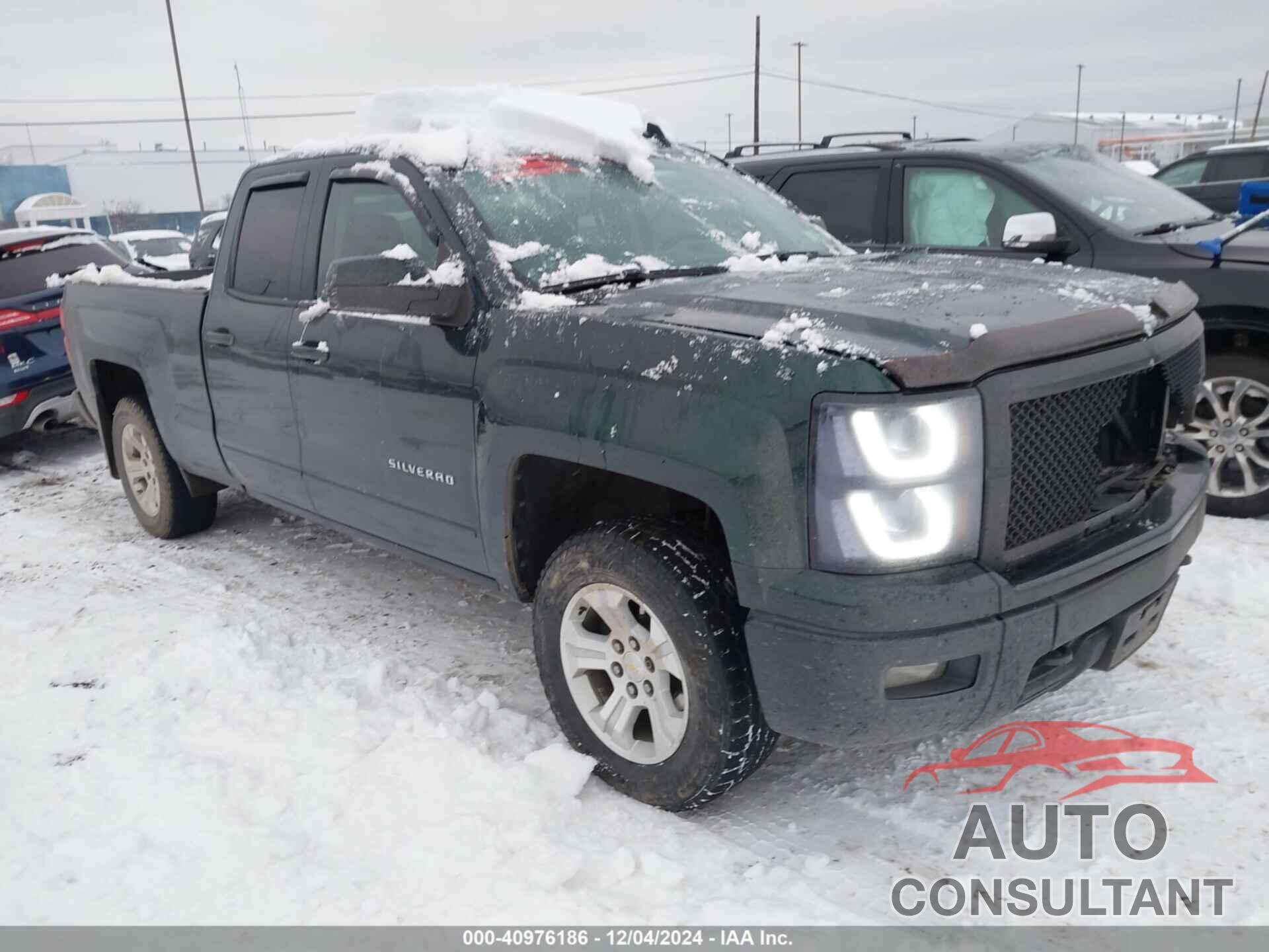 CHEVROLET SILVERADO 1500 2015 - 1GCVKREC9FZ382895