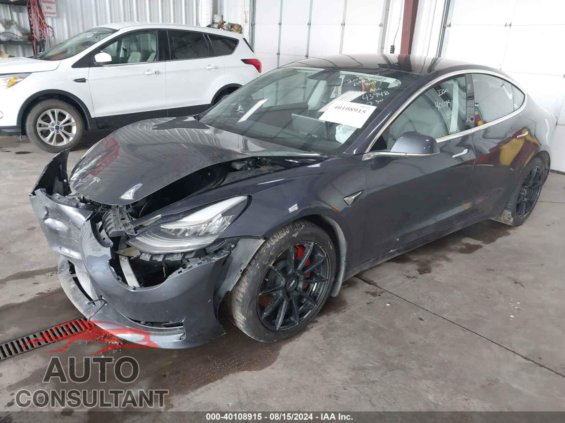 TESLA MODEL 3 2018 - 5YJ3E1EB3JF083148