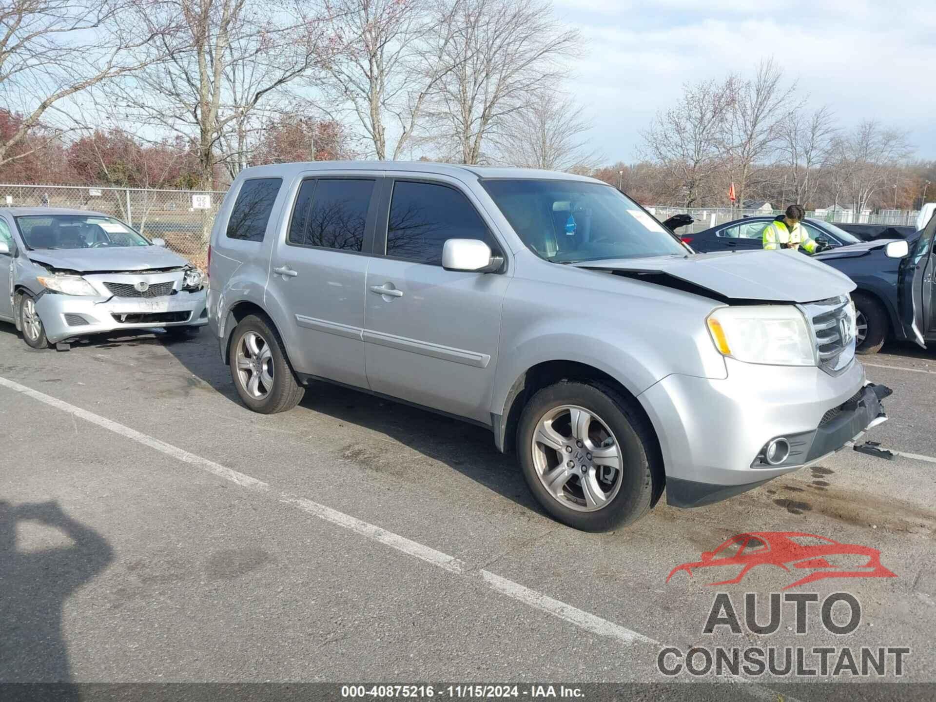 HONDA PILOT 2013 - 5FNYF4H59DB029920