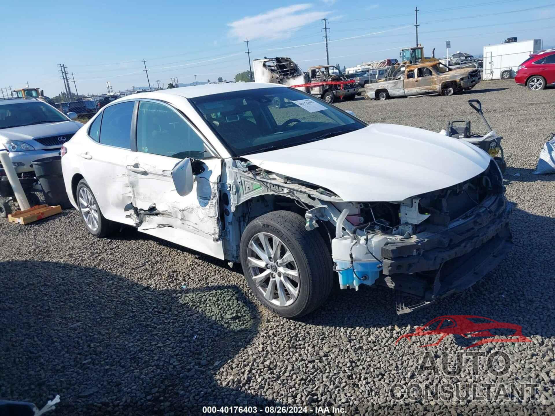 TOYOTA CAMRY 2018 - JTNB11HK4J3007756