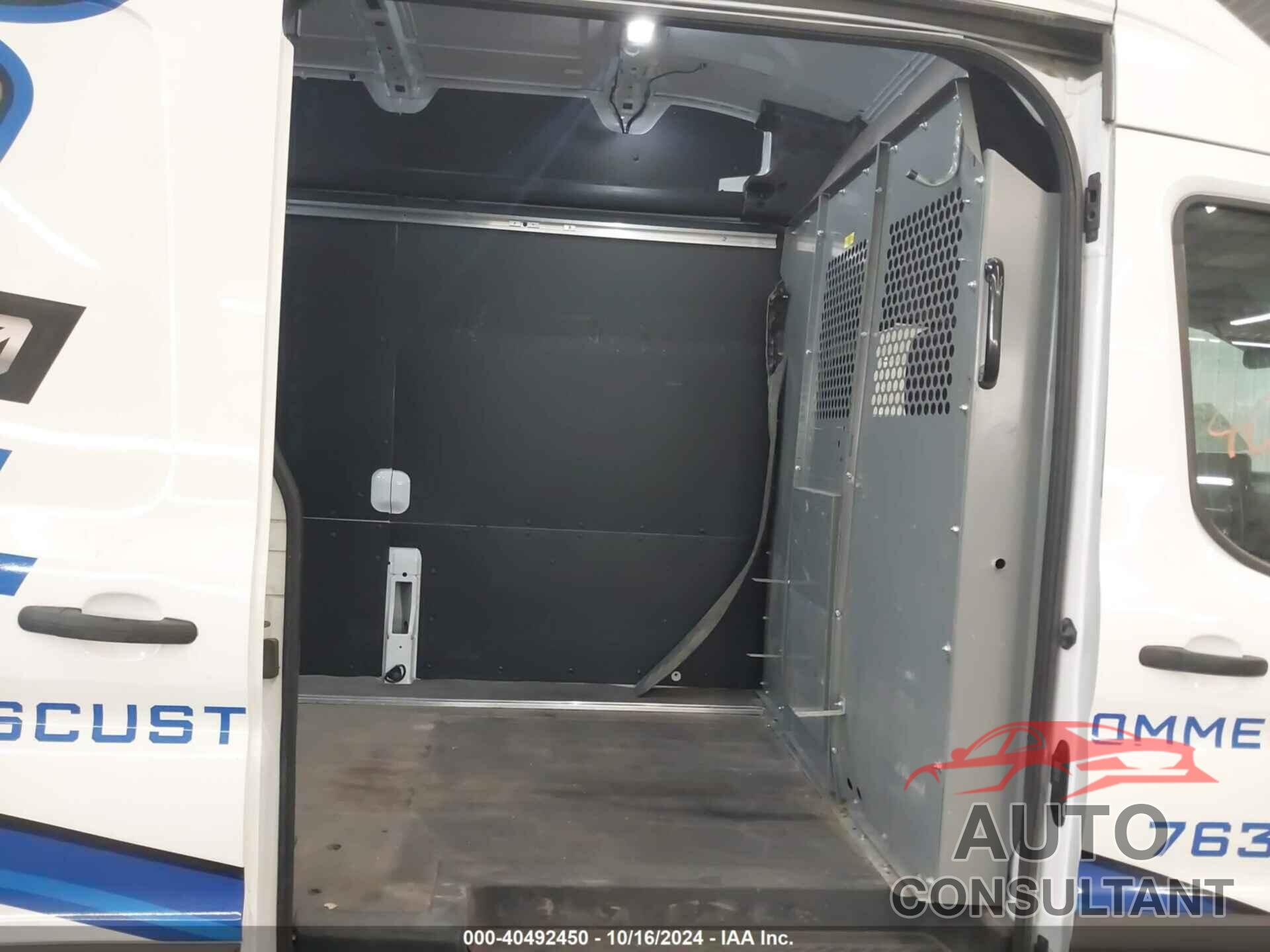 FORD TRANSIT-350 CARGO VAN 2020 - 1FTBF4XG4LKA81708