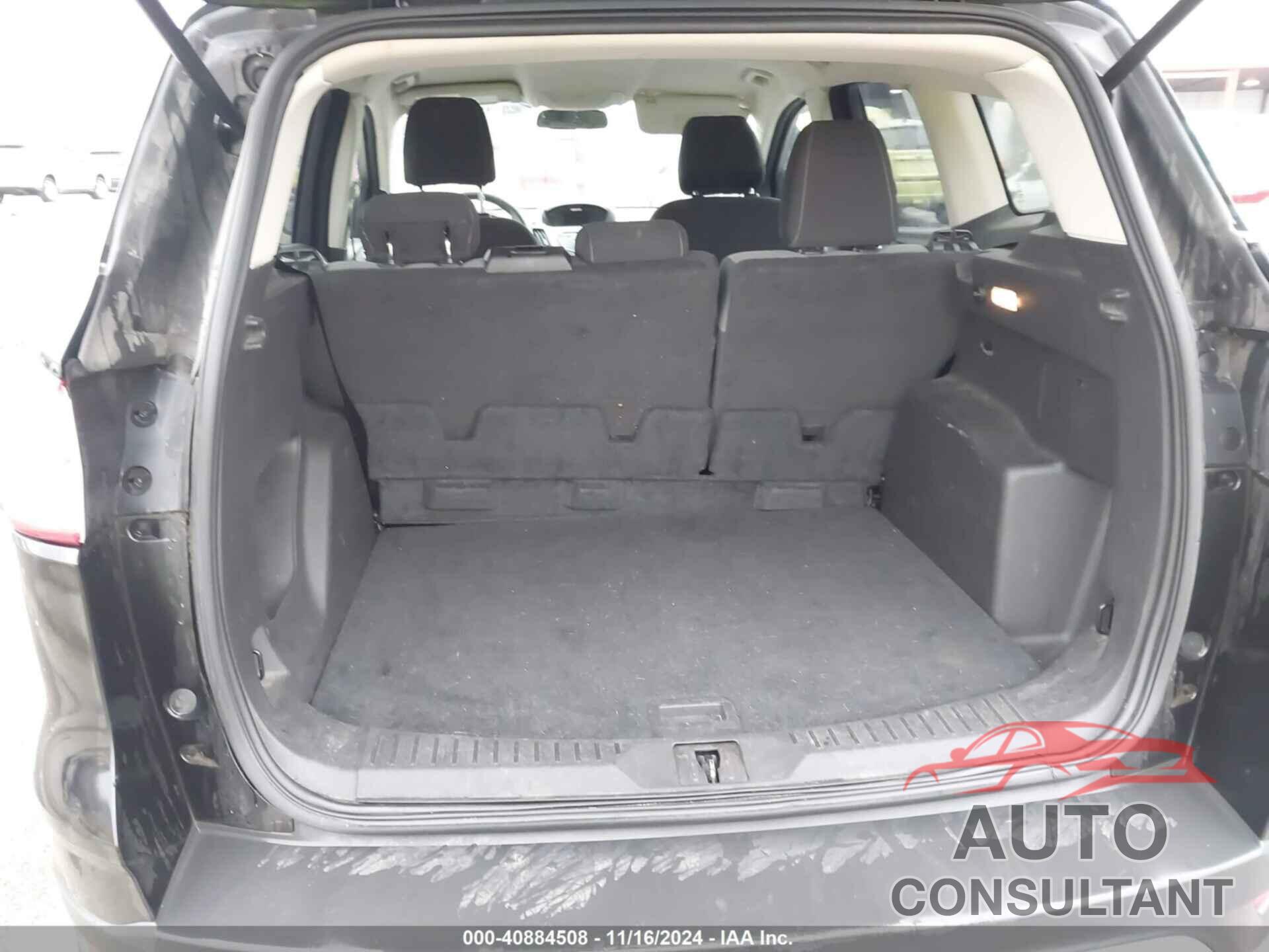 FORD ESCAPE 2015 - 1FMCU0G71FUA91457