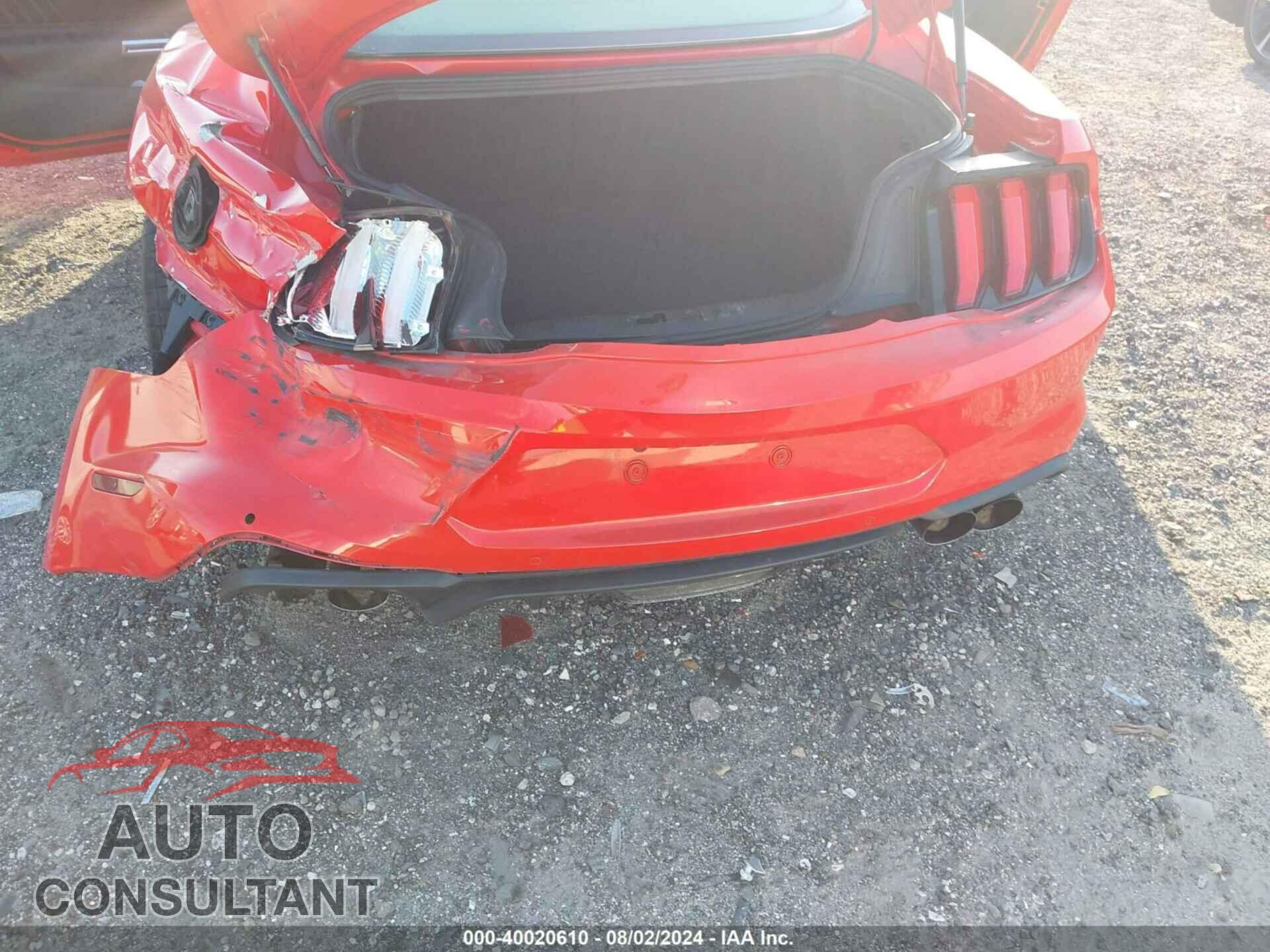 FORD MUSTANG 2018 - 1FA6P8CF2J5137553