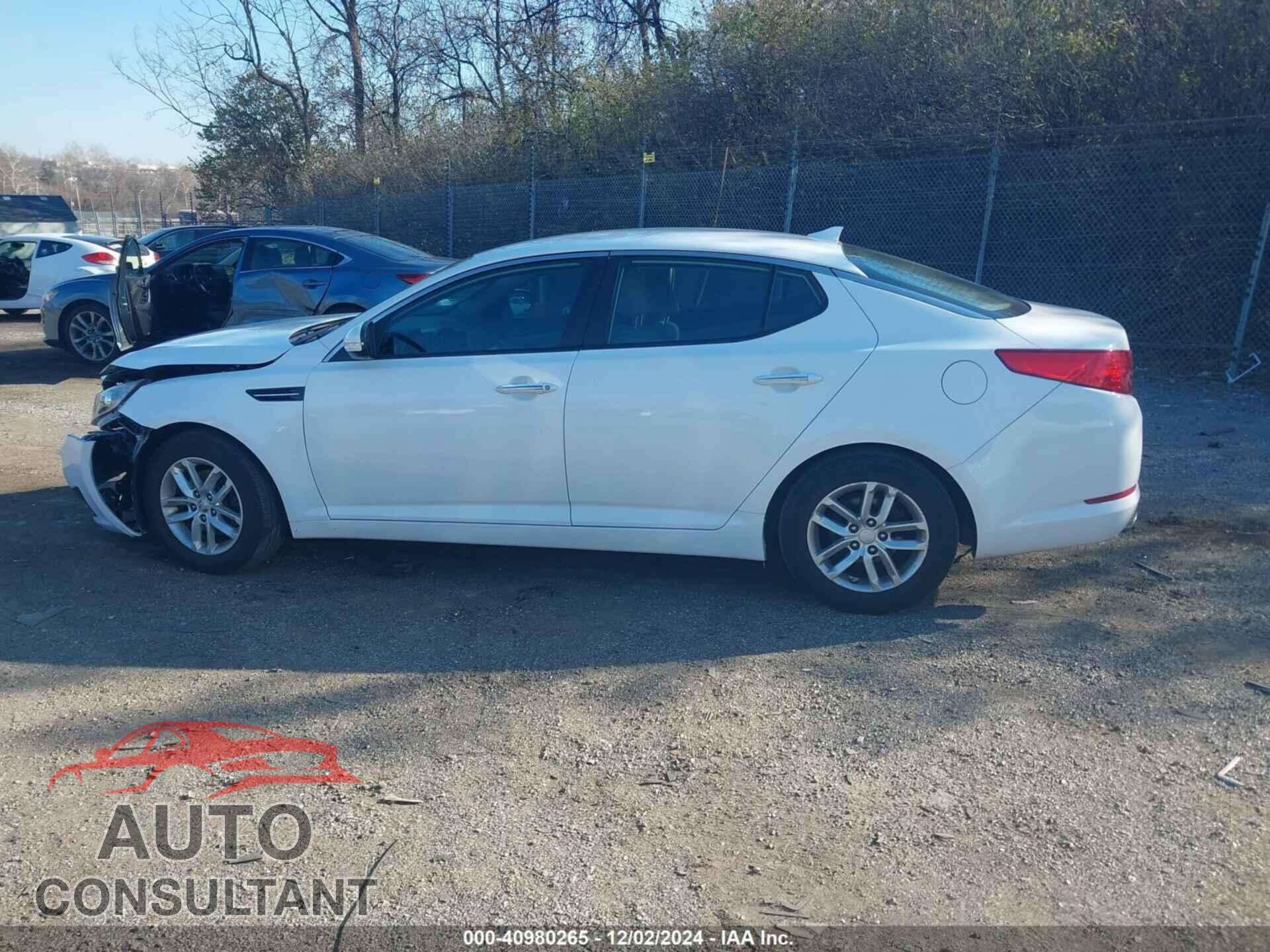 KIA OPTIMA 2013 - KNAGM4A77D5371765