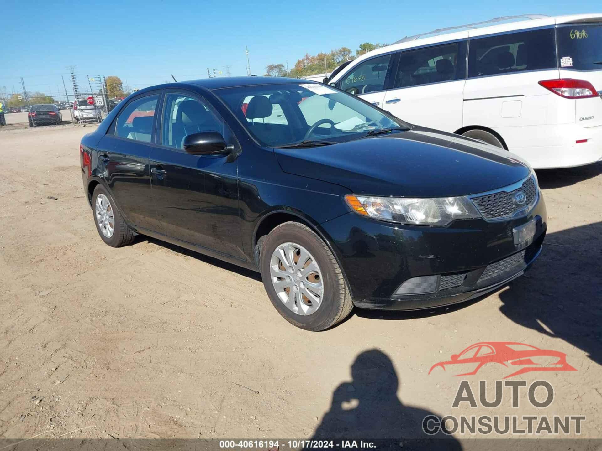 KIA FORTE 2011 - KNAFT4A24B5331188