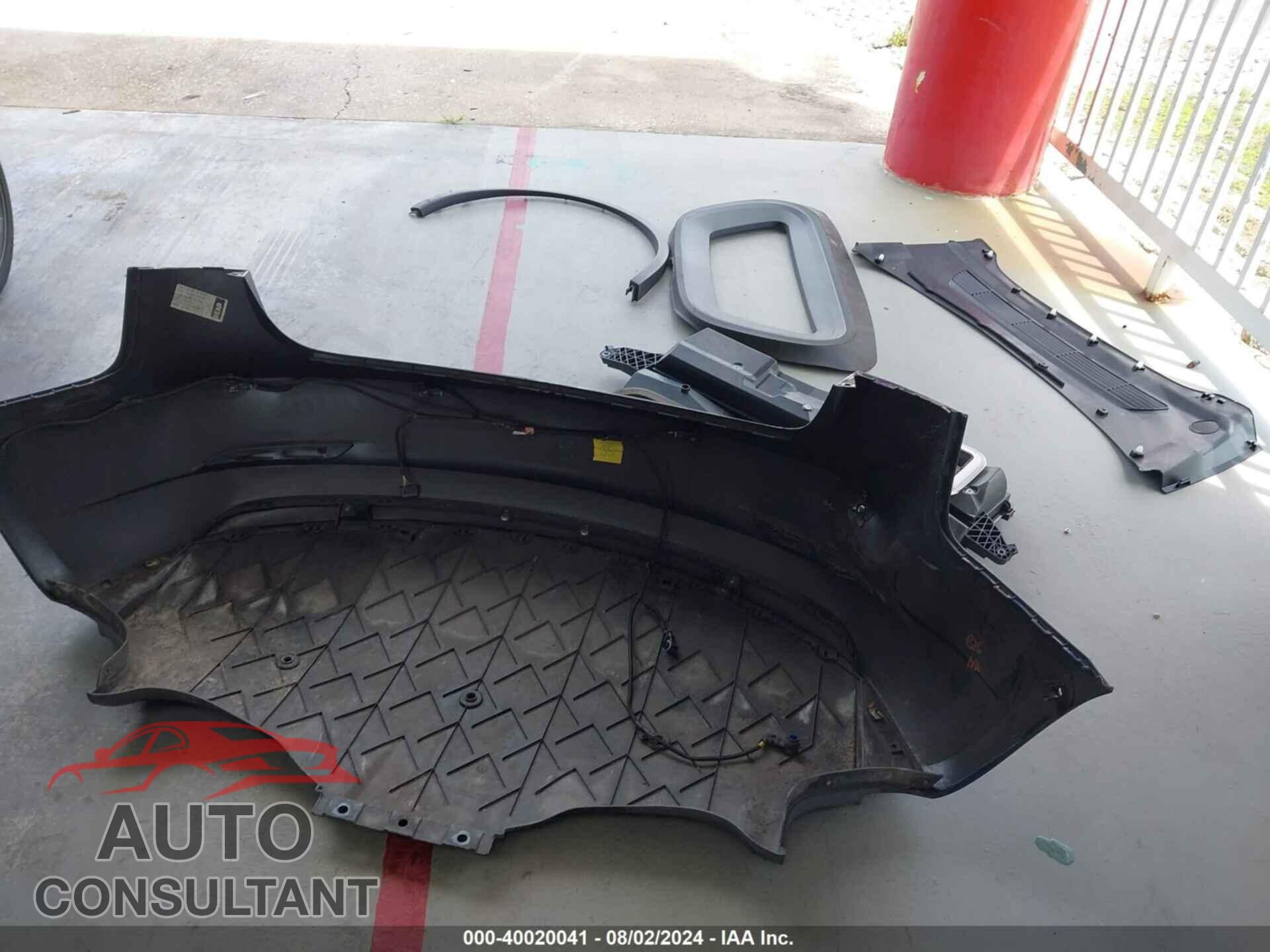 TESLA MODEL 3 2018 - 5YJ3E1EA7JF154200