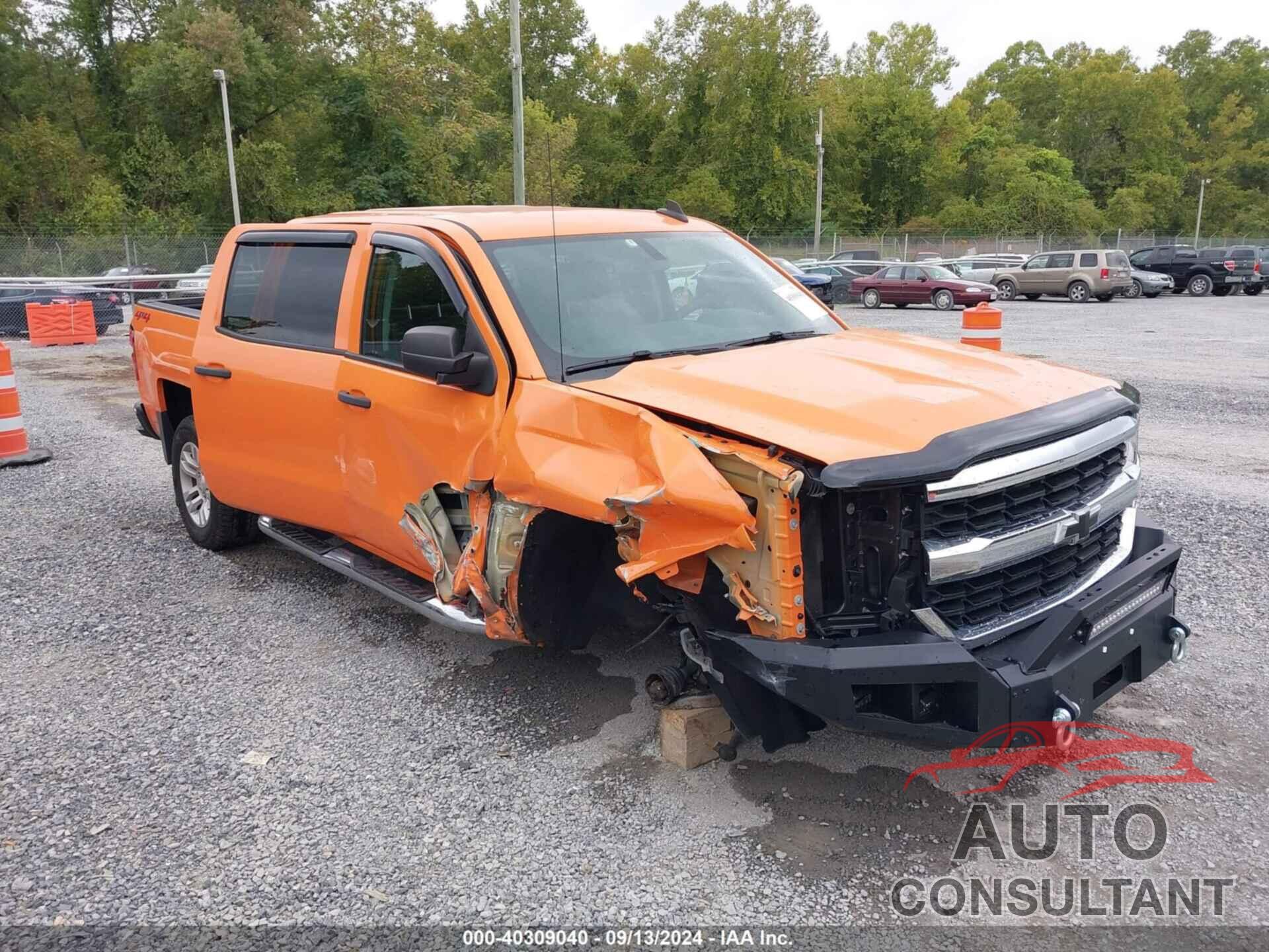 CHEVROLET SILVERADO 1500 2018 - 3GCUKREC0JG430076