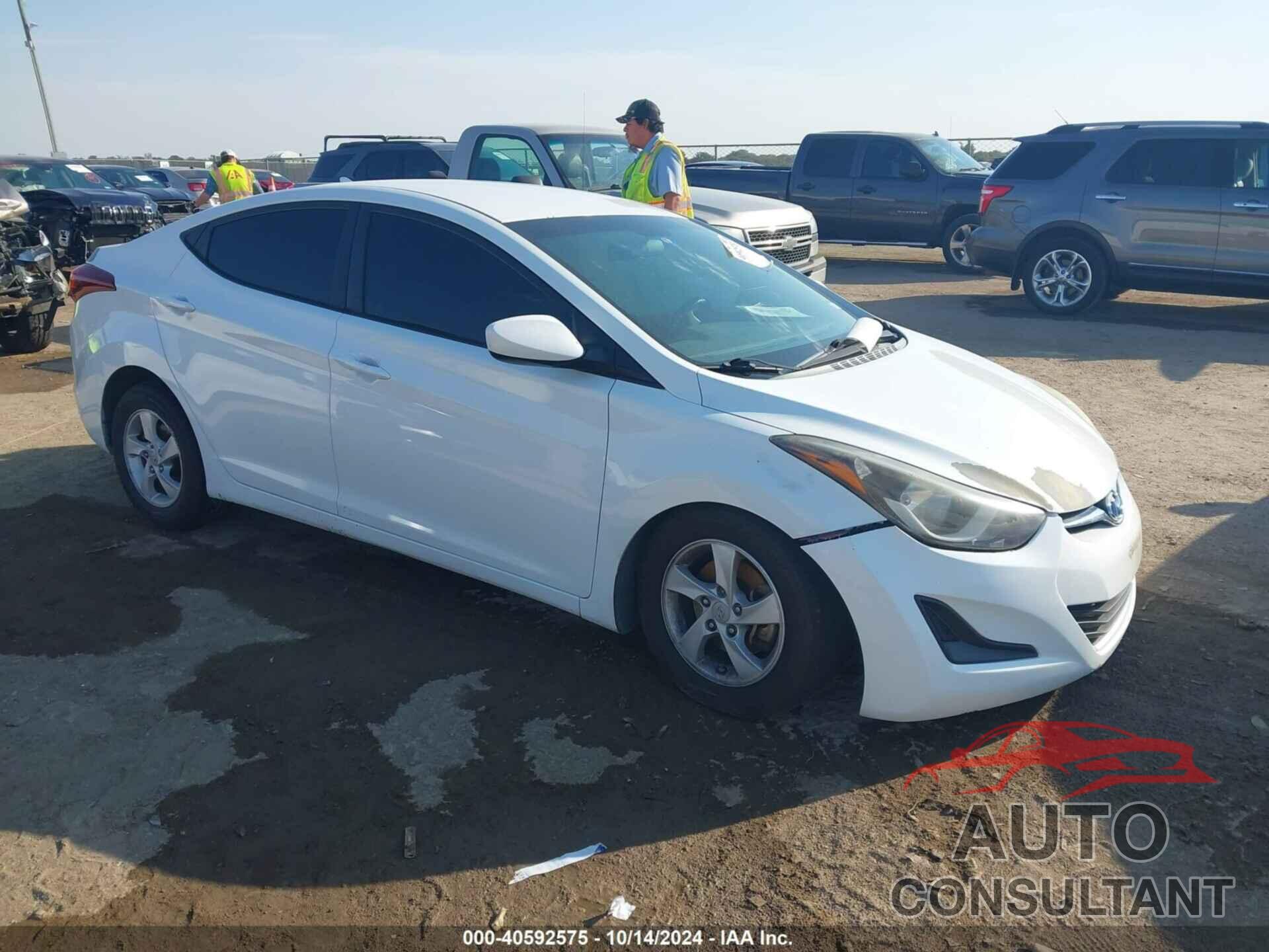 HYUNDAI ELANTRA 2015 - 5NPDH4AE0FH638403