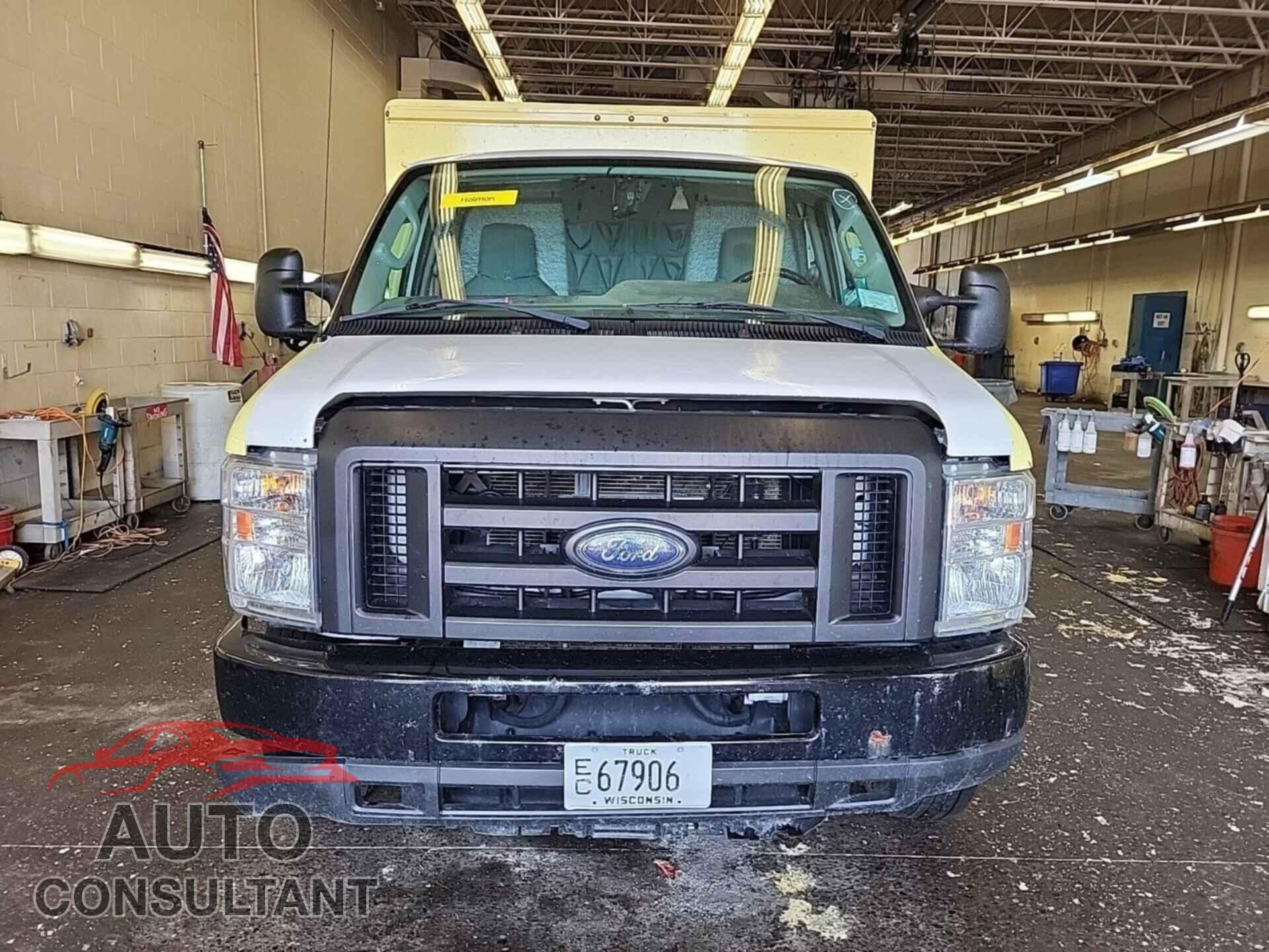 FORD ECONOLINE 2017 - 1FDXE4FSXHDC69607