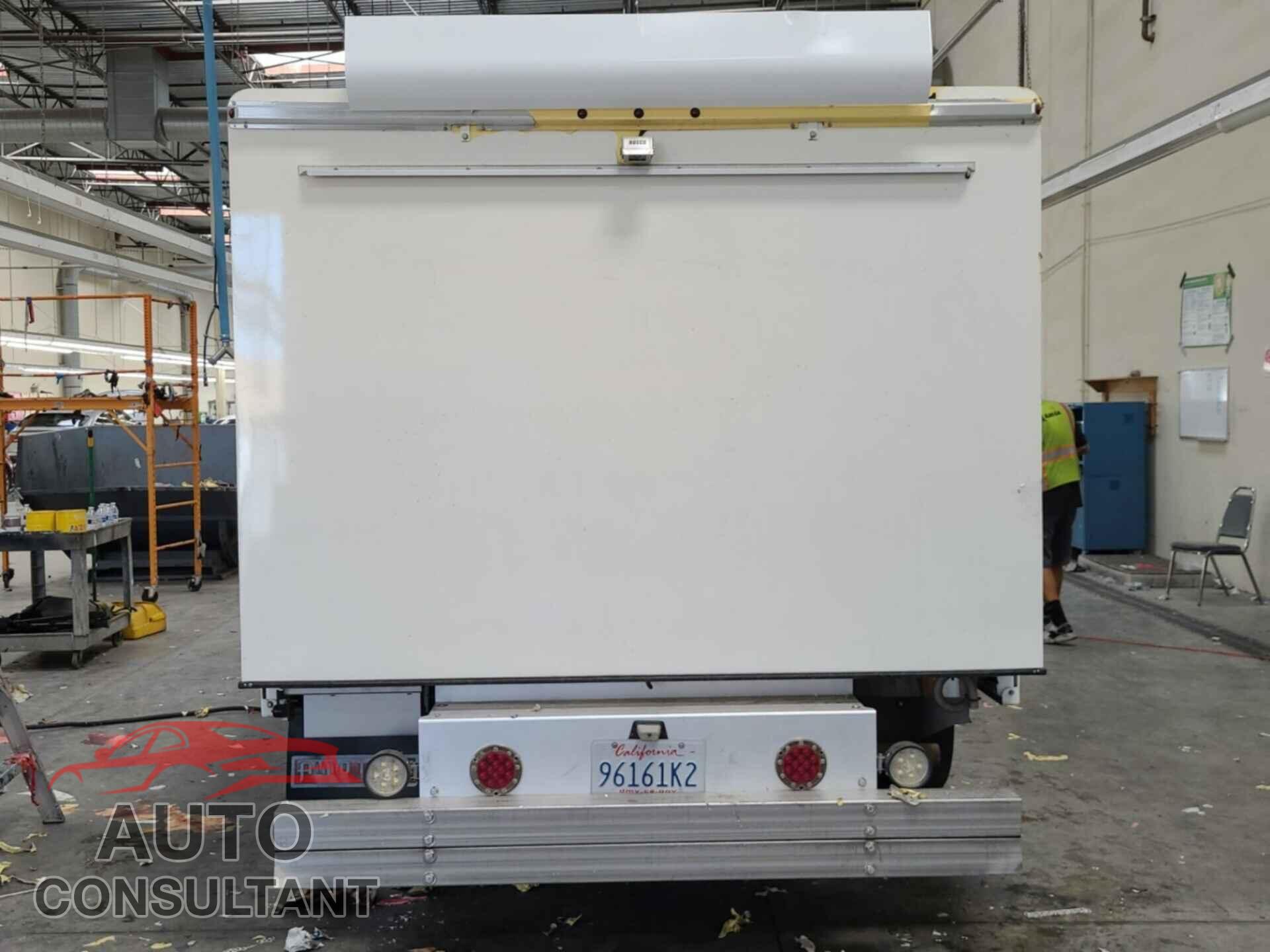FORD ECONOLINE 2017 - 1FDXE4FS4HDC69070