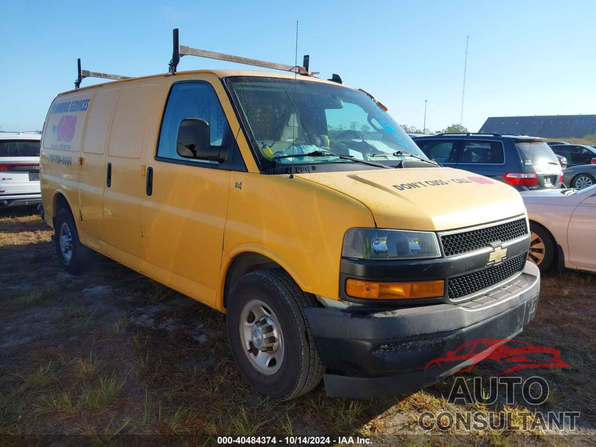 CHEVROLET EXPRESS 2500 2018 - 1GCWGAFP1J1344559