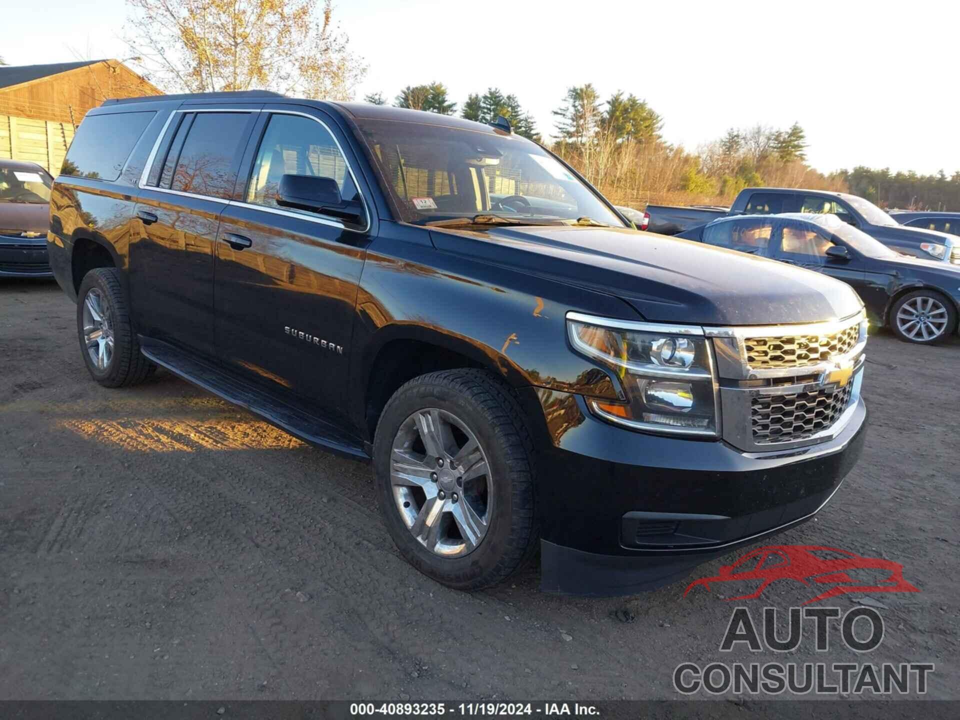 CHEVROLET SUBURBAN 2017 - 1GNSKHKC2HR202961