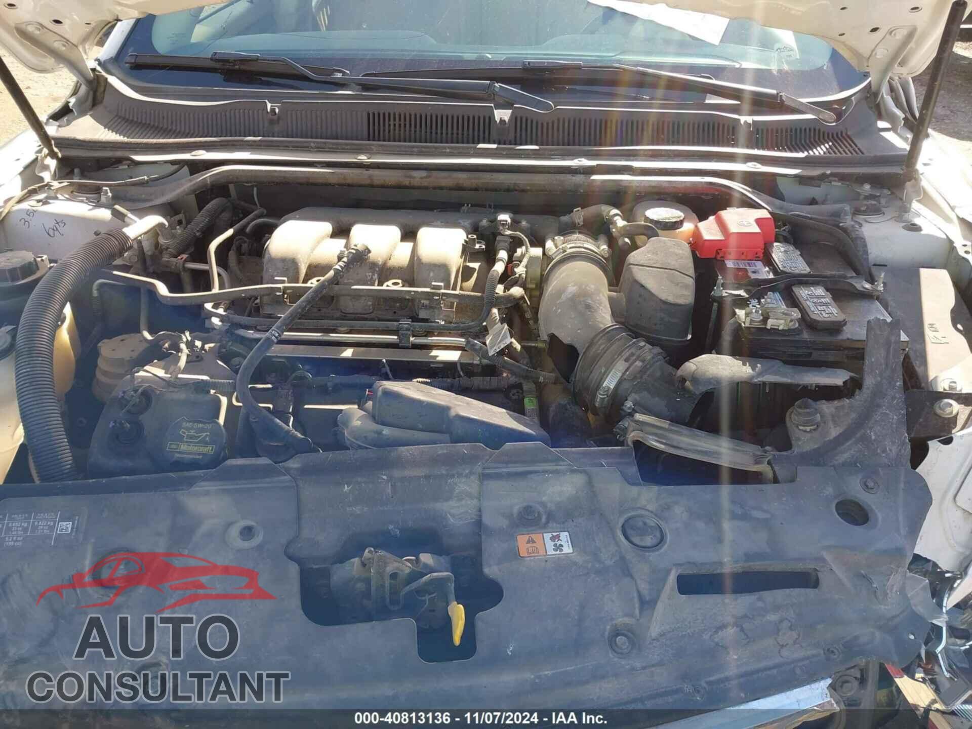 FORD TAURUS 2013 - 1FAHP2E84DG170891