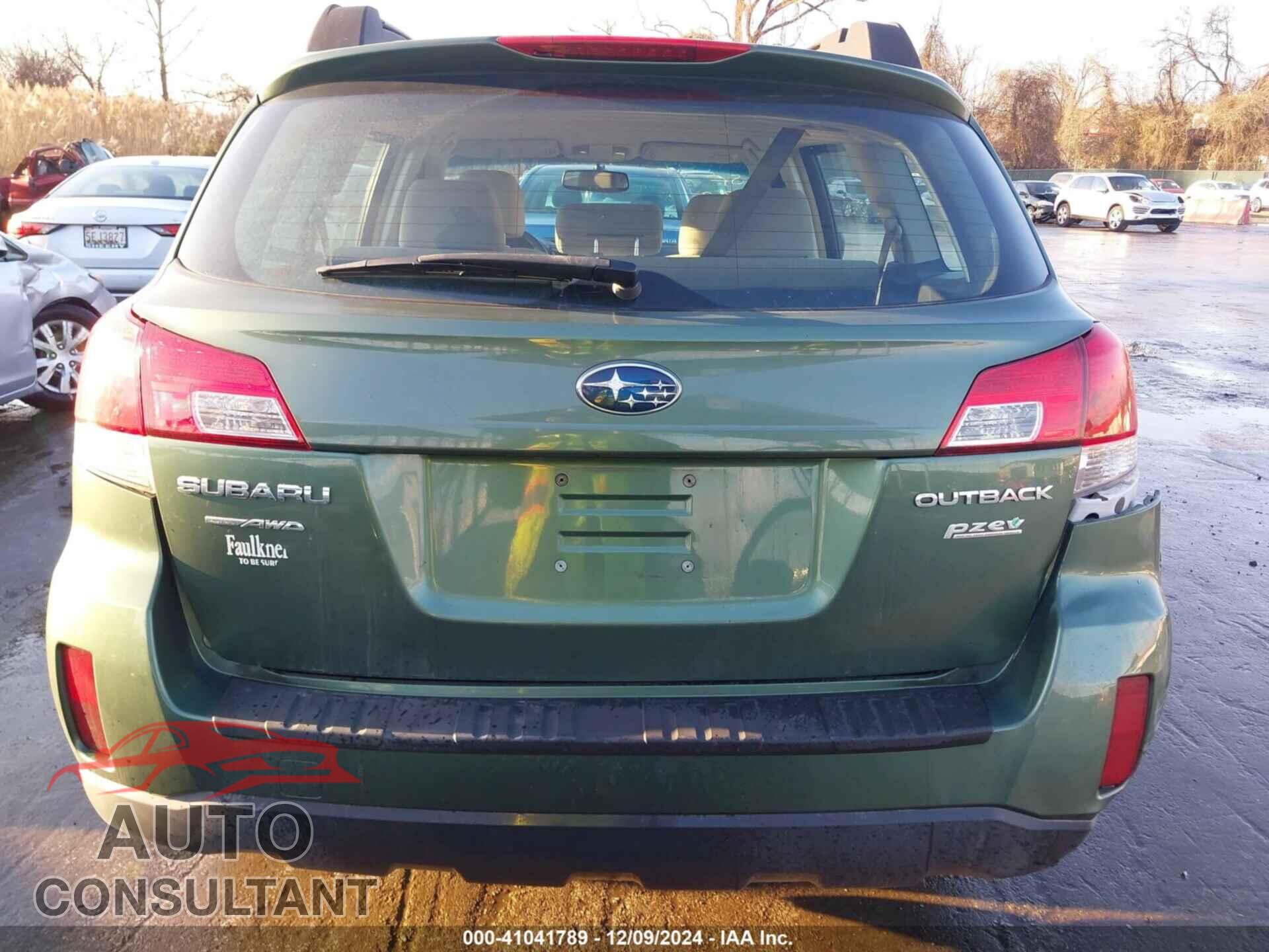 SUBARU OUTBACK 2014 - 4S4BRBAC3E3258209