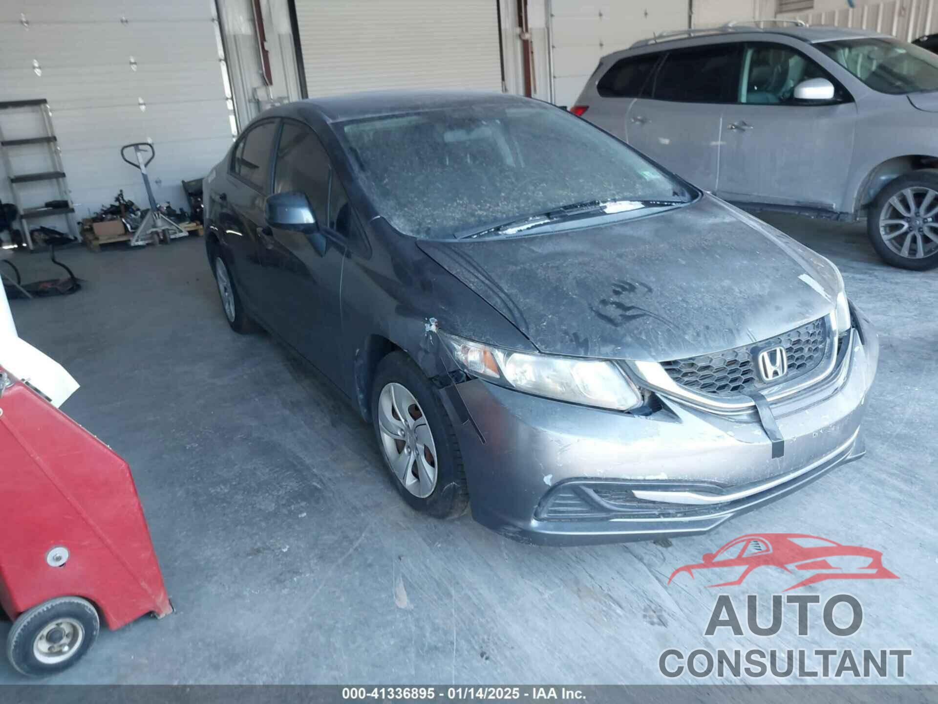 HONDA CIVIC 2013 - 2HGFB2F57DH553640