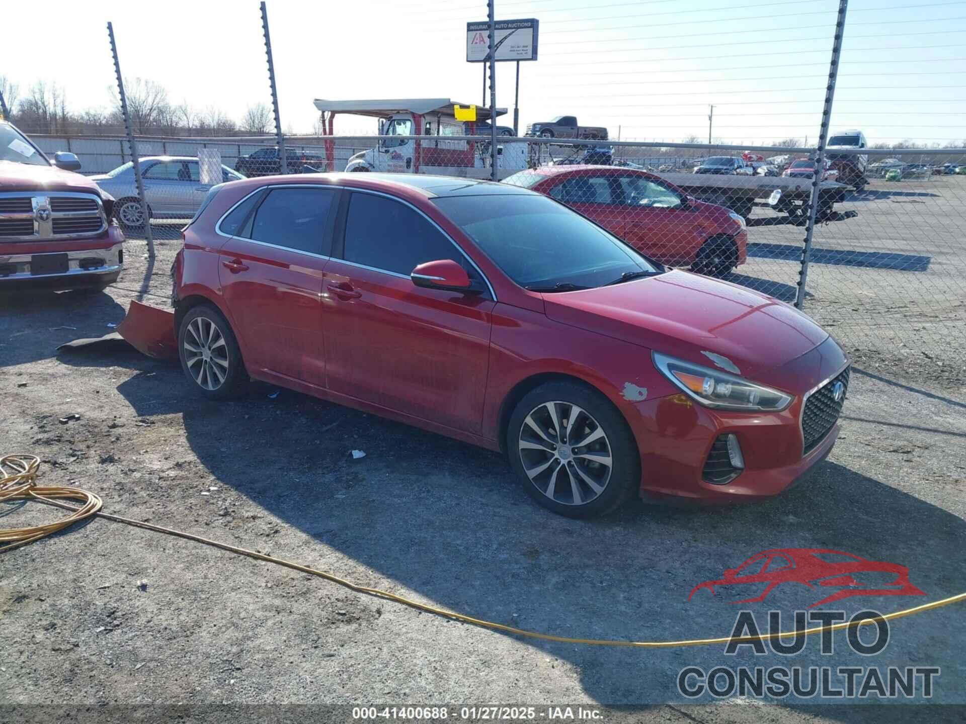 HYUNDAI ELANTRA GT 2018 - KMHH35LE0JU042706