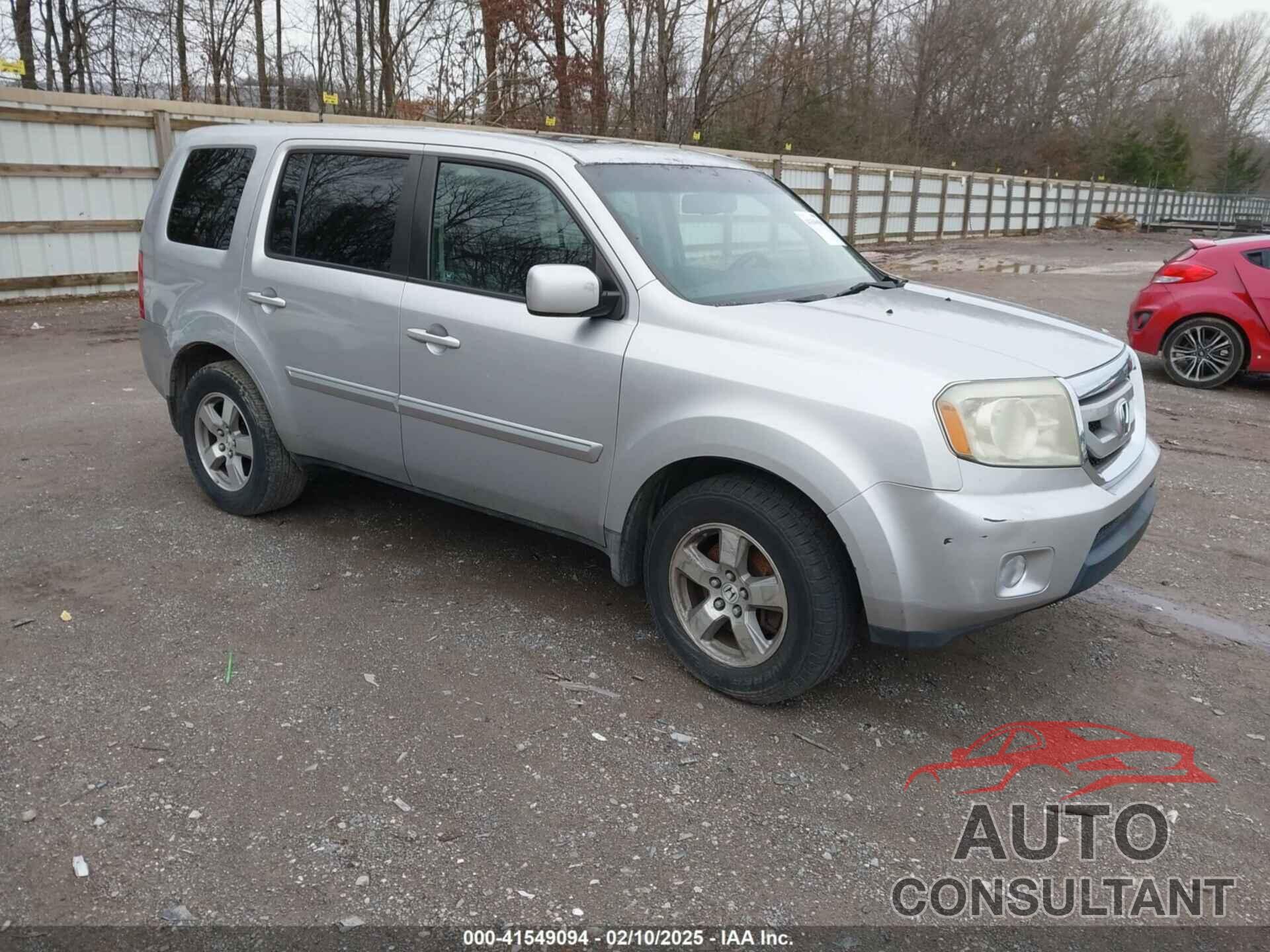 HONDA PILOT 2010 - 5FNYF4H57AB023609