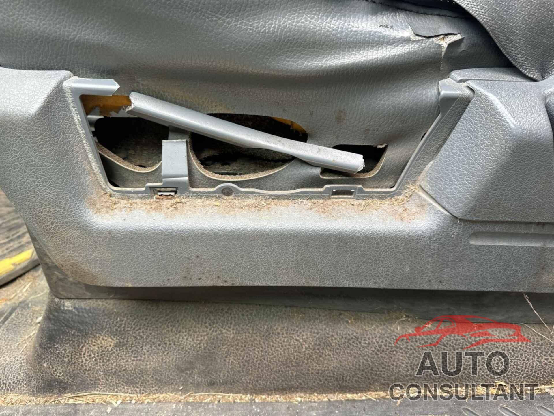 FORD F150 2012 - 1FTMF1CM5CFA92583