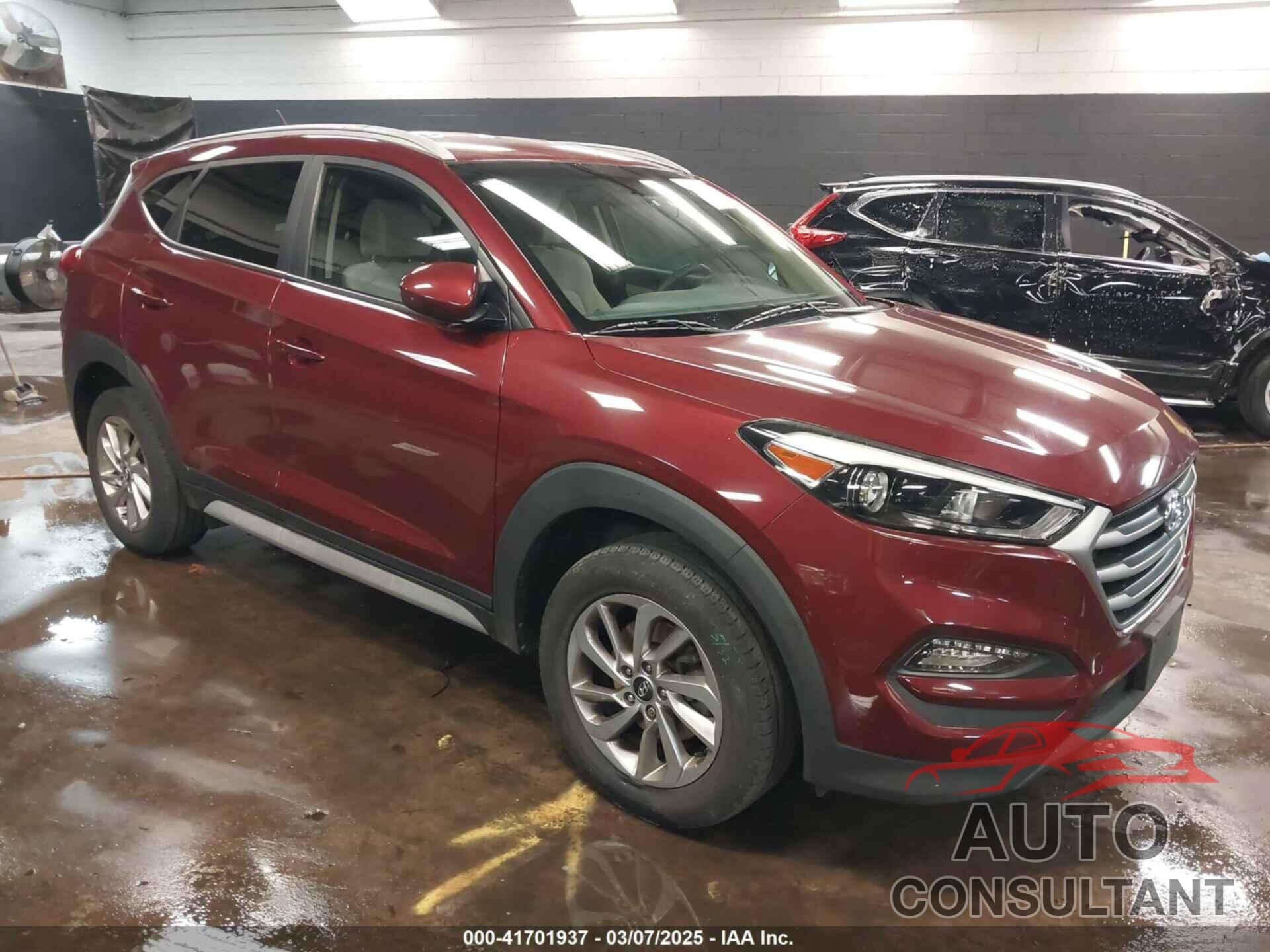 HYUNDAI TUCSON 2017 - KM8J3CA49HU485544