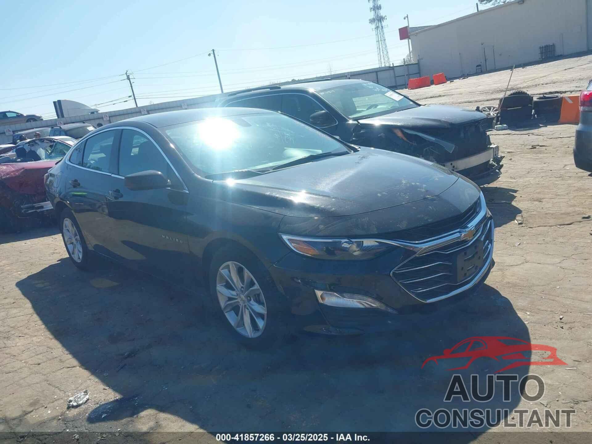CHEVROLET MALIBU 2022 - 1G1ZD5ST7NF180963