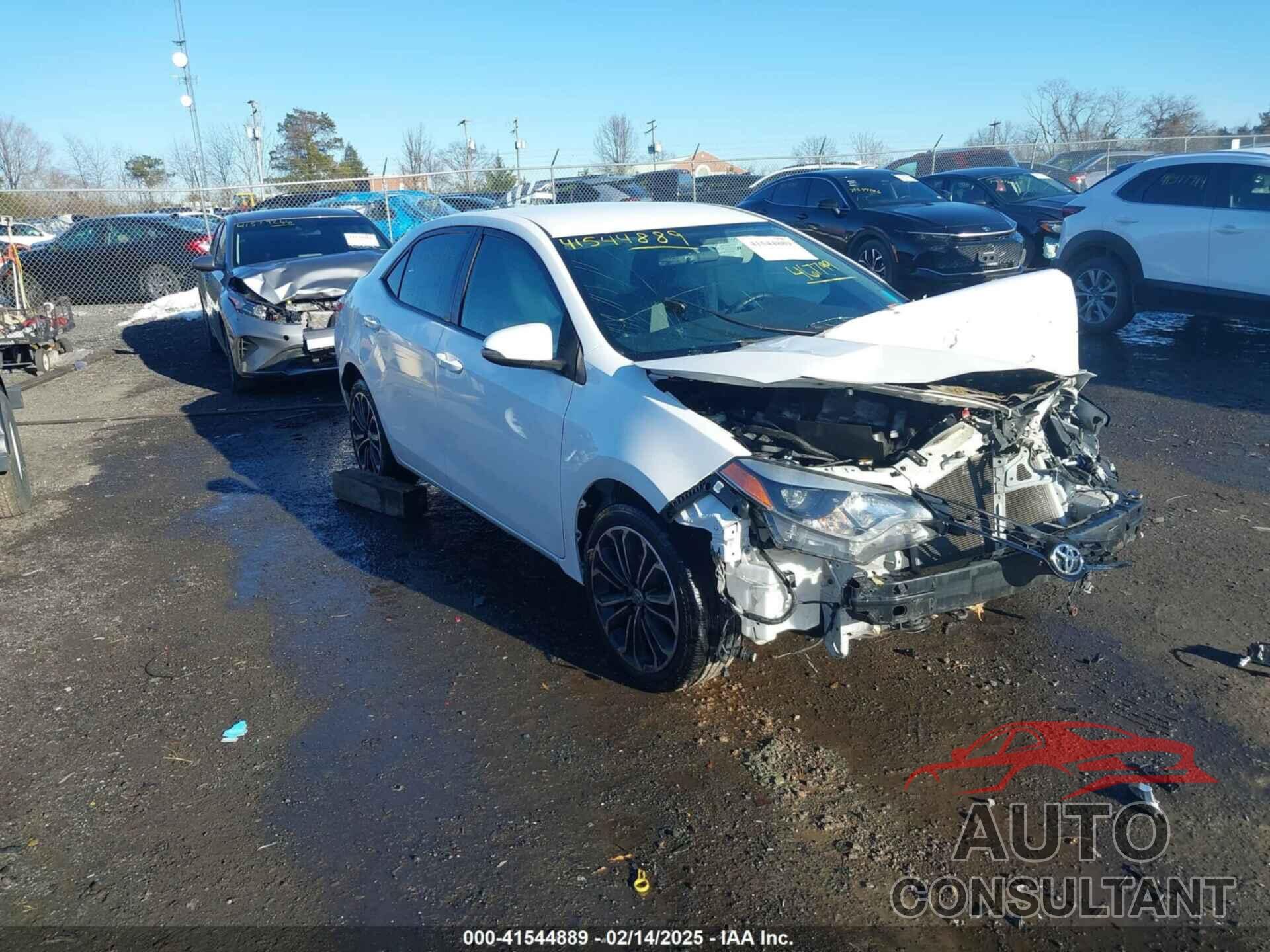 TOYOTA COROLLA 2015 - 2T1BURHE5FC467799