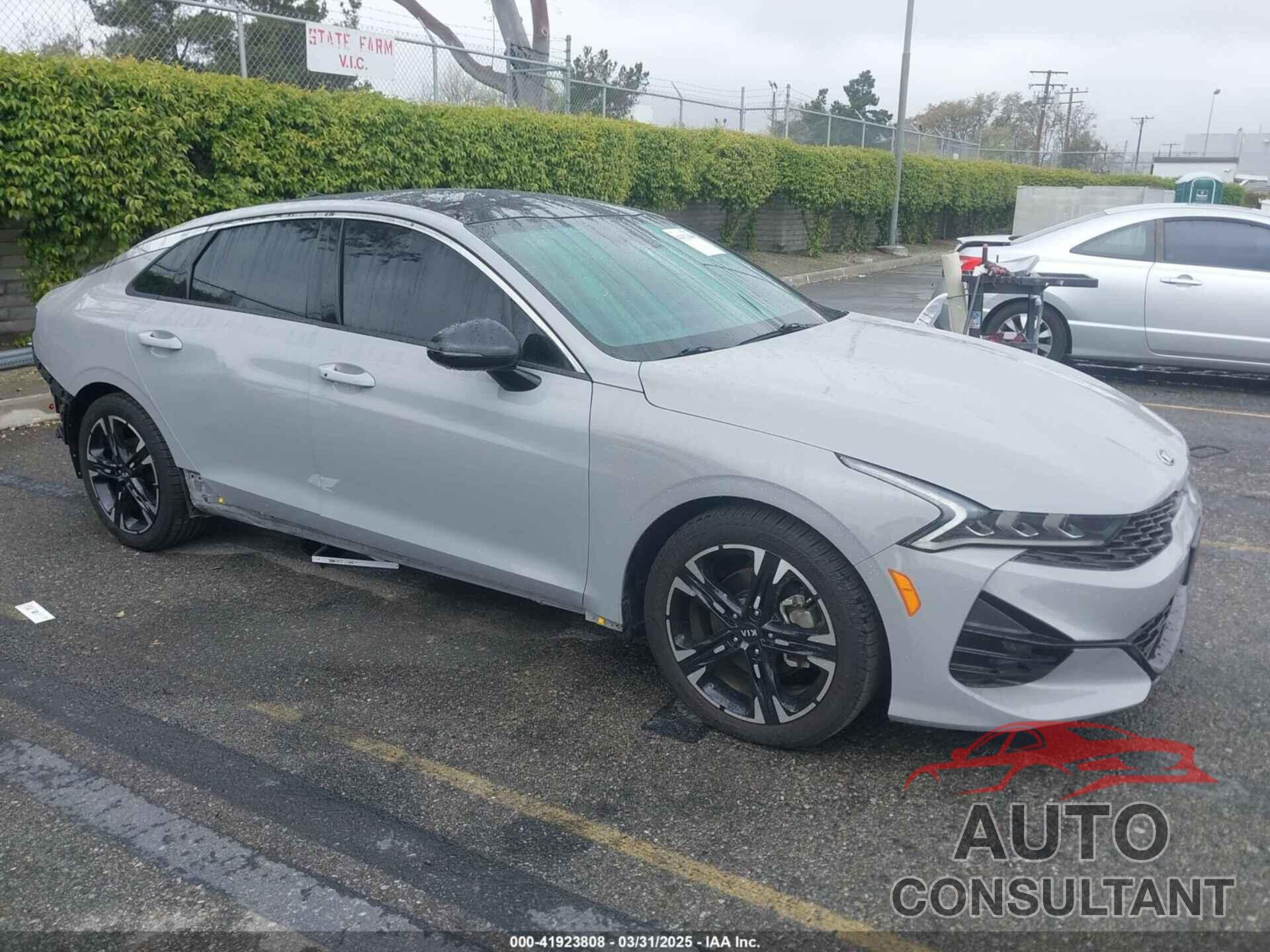 KIA K5 2021 - 5XXG64J20MG069179