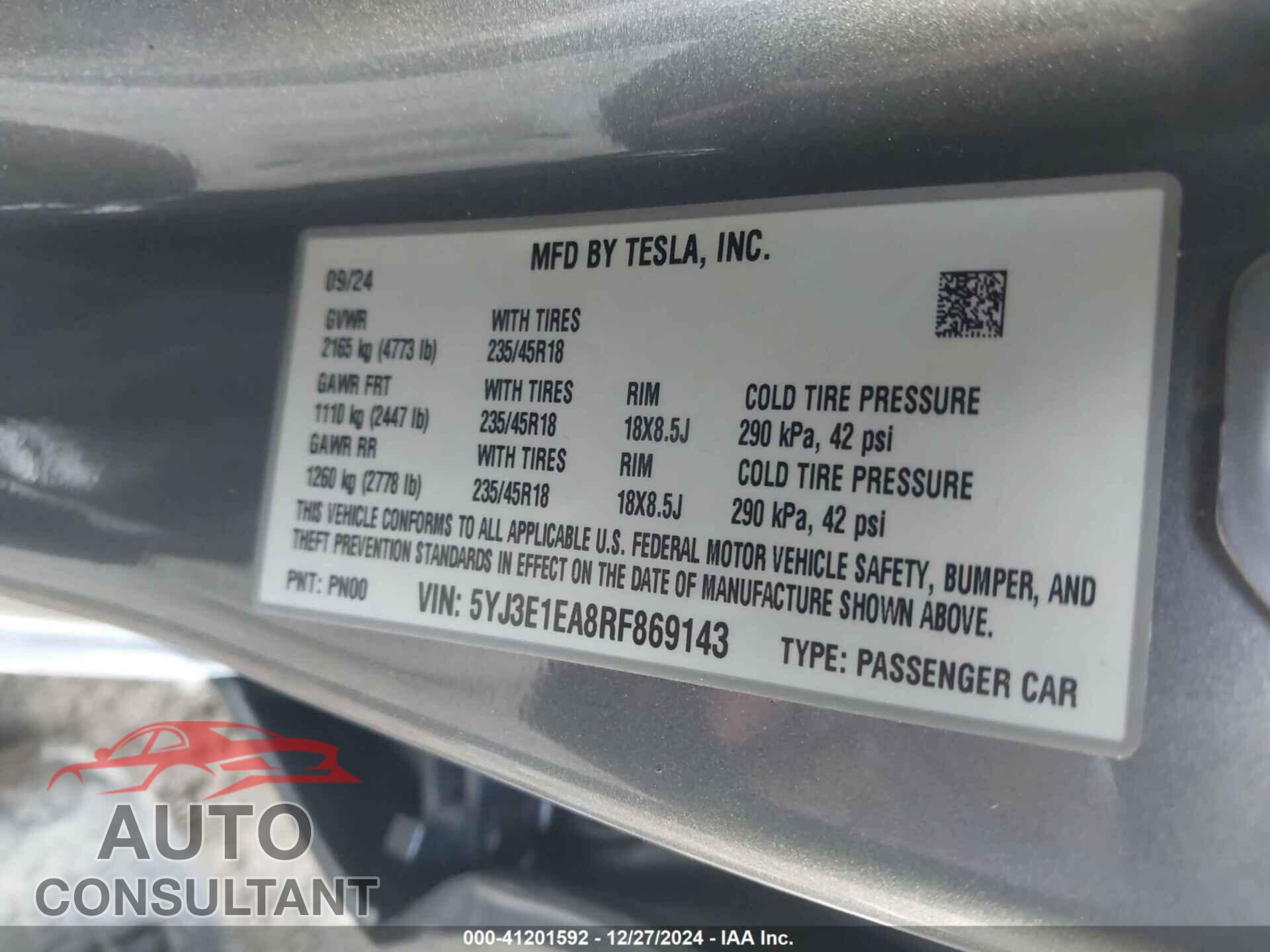 TESLA MODEL 3 2024 - 5YJ3E1EA8RF869143