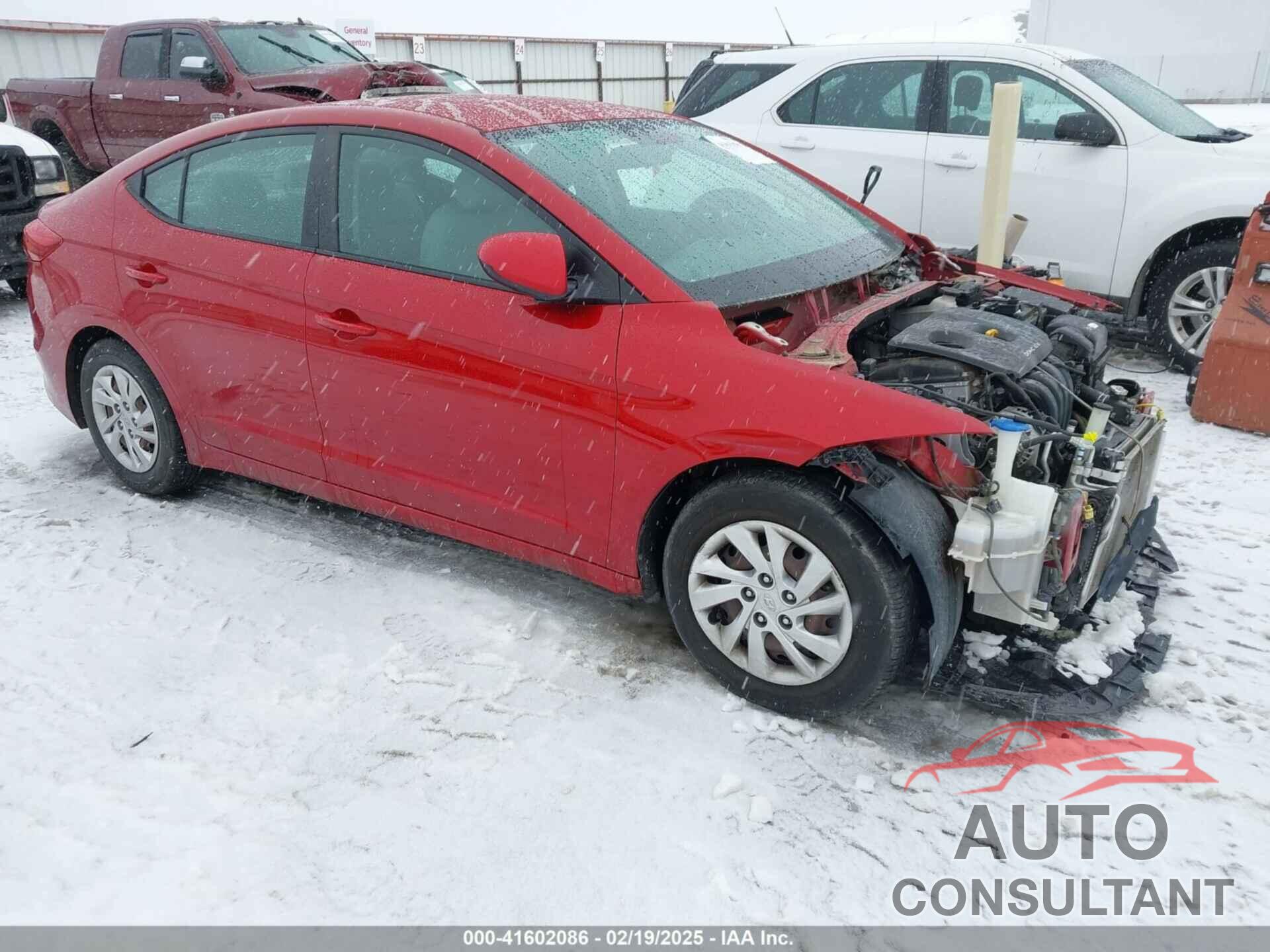 HYUNDAI ELANTRA 2017 - KMHD74LF4HU111736