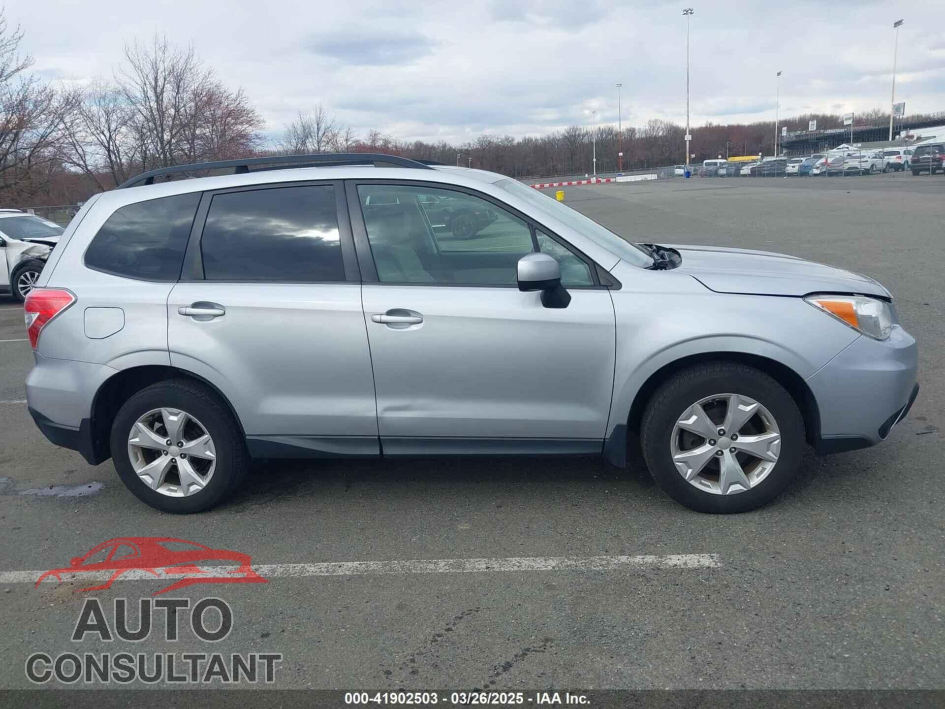 SUBARU FORESTER 2014 - JF2SJAEC0EH548587