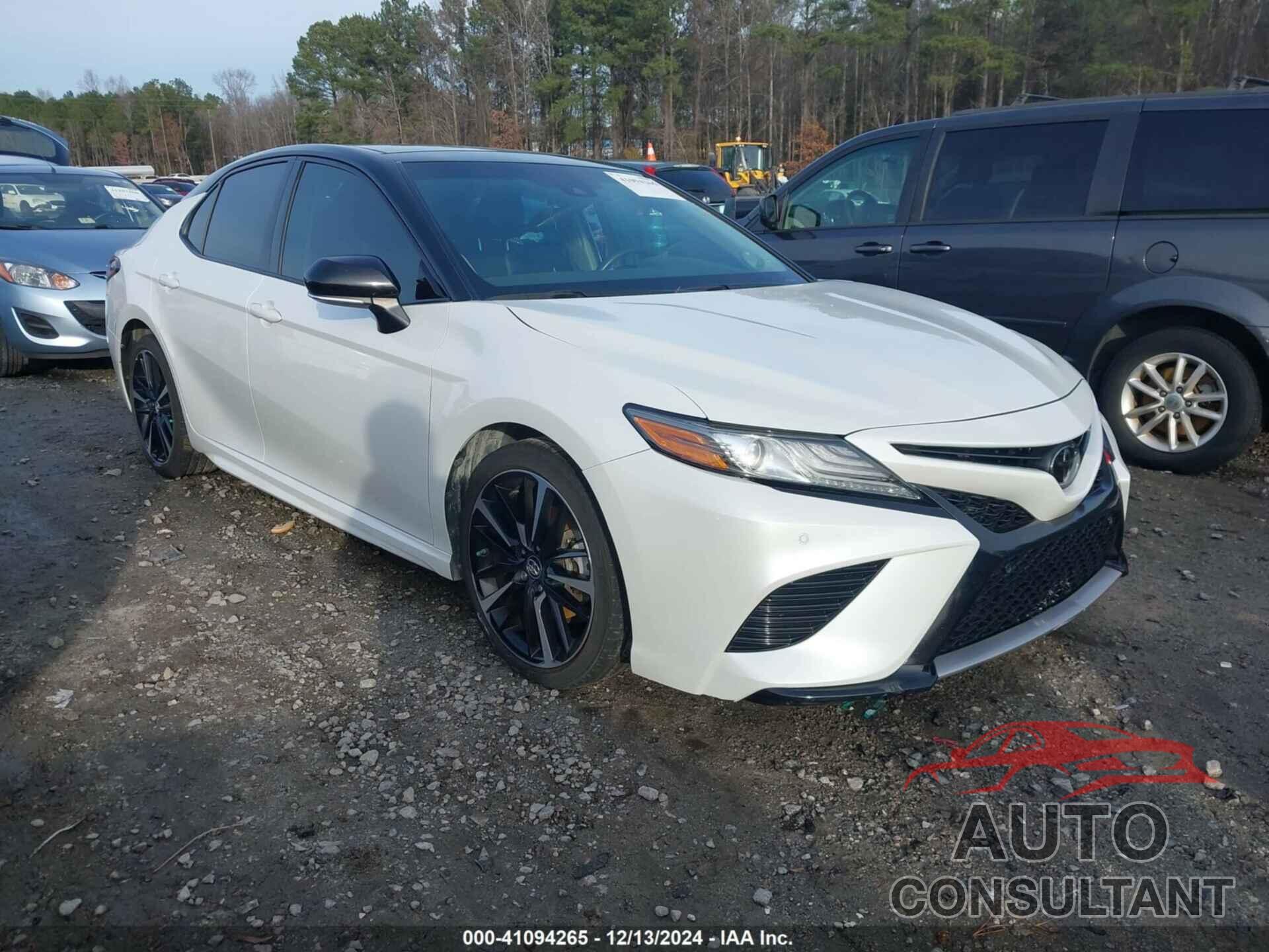 TOYOTA CAMRY 2018 - 4T1BZ1HK3JU021439