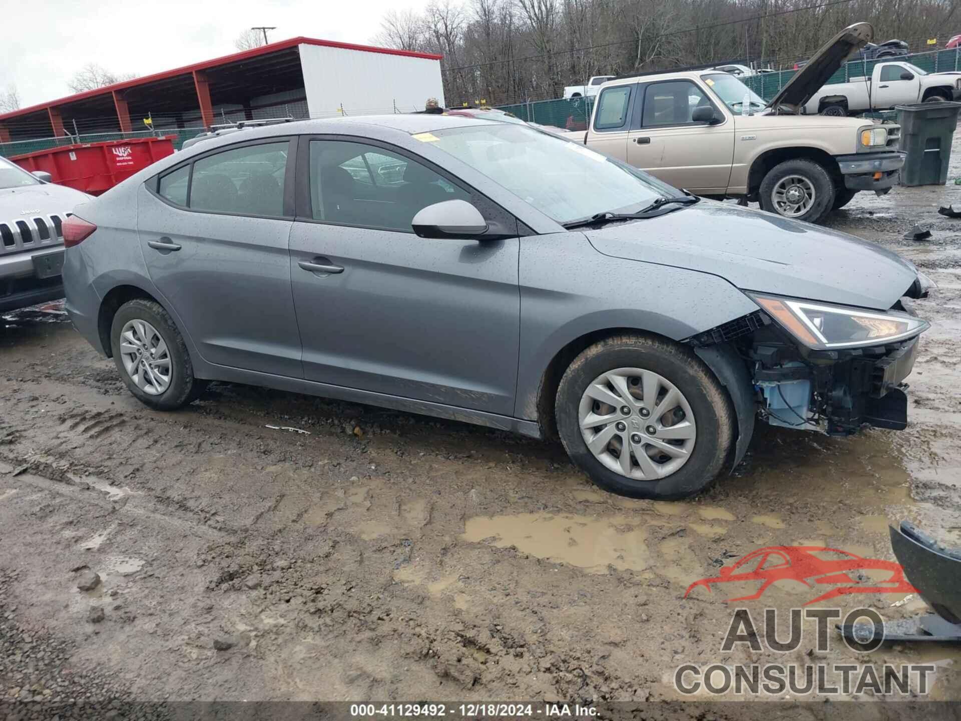 HYUNDAI ELANTRA 2019 - KMHD74LF6KU830817
