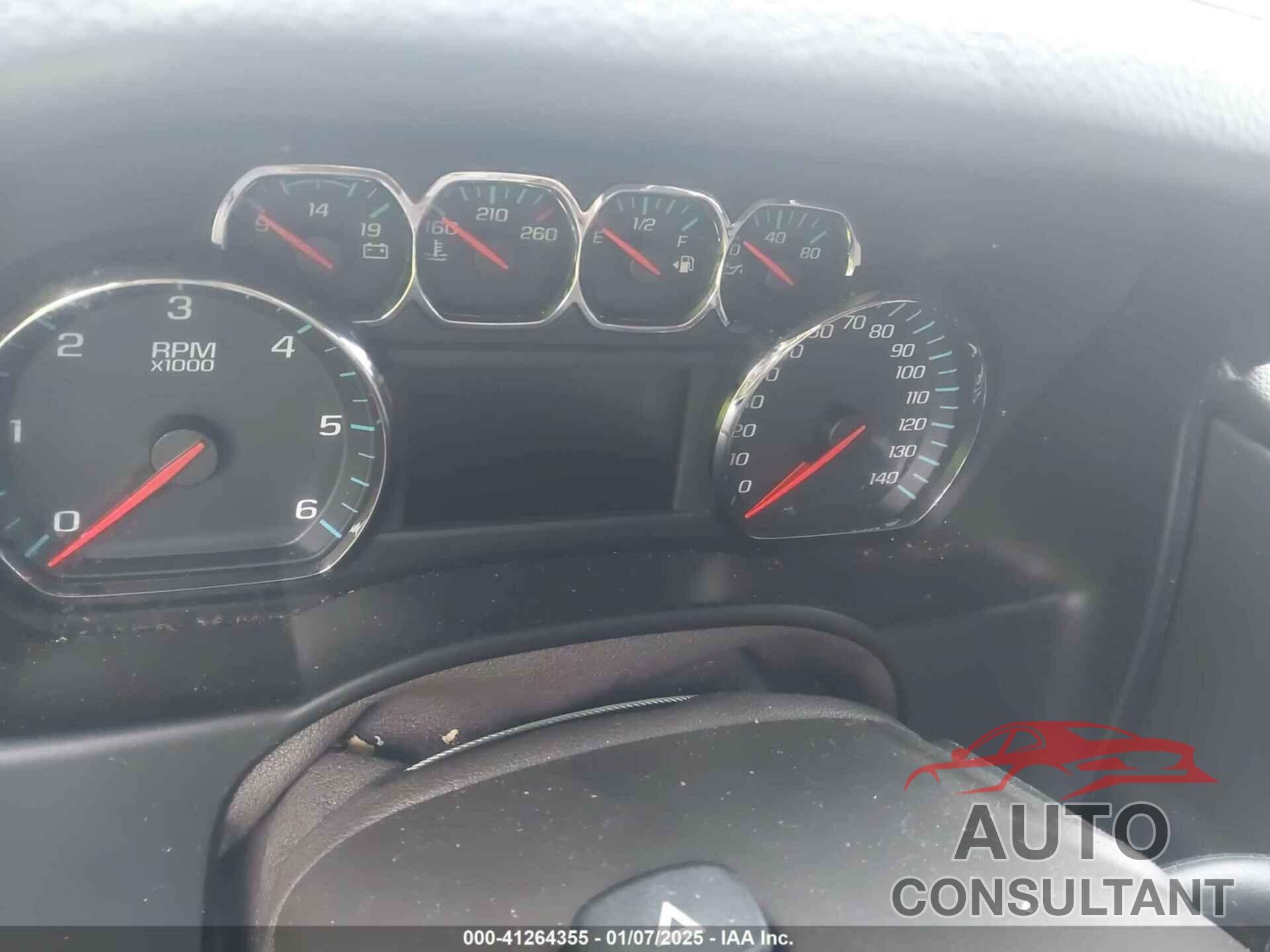 CHEVROLET TAHOE 2017 - 1GNSCBKC8HR124132