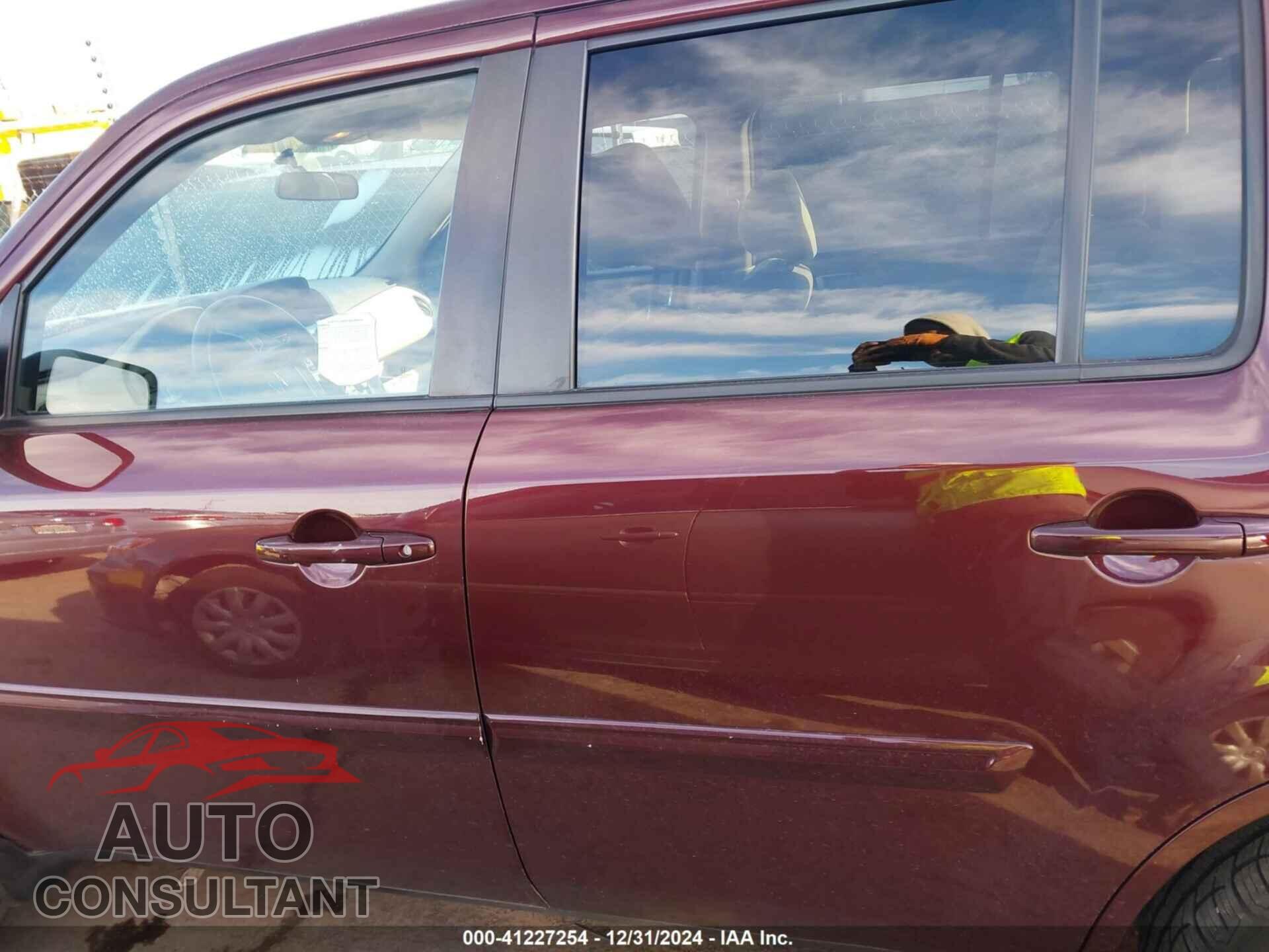HONDA PILOT 2013 - 5FNYF4H4XDB083931