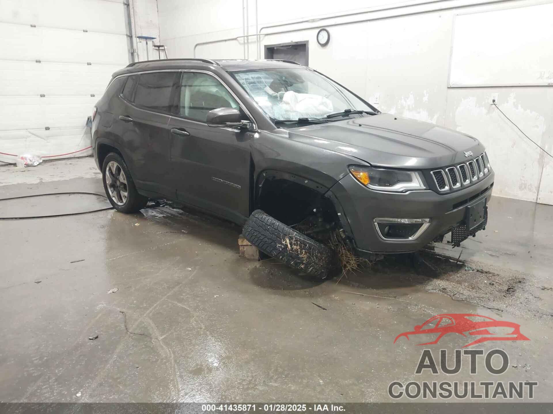 JEEP COMPASS 2018 - 3C4NJDCB2JT393818